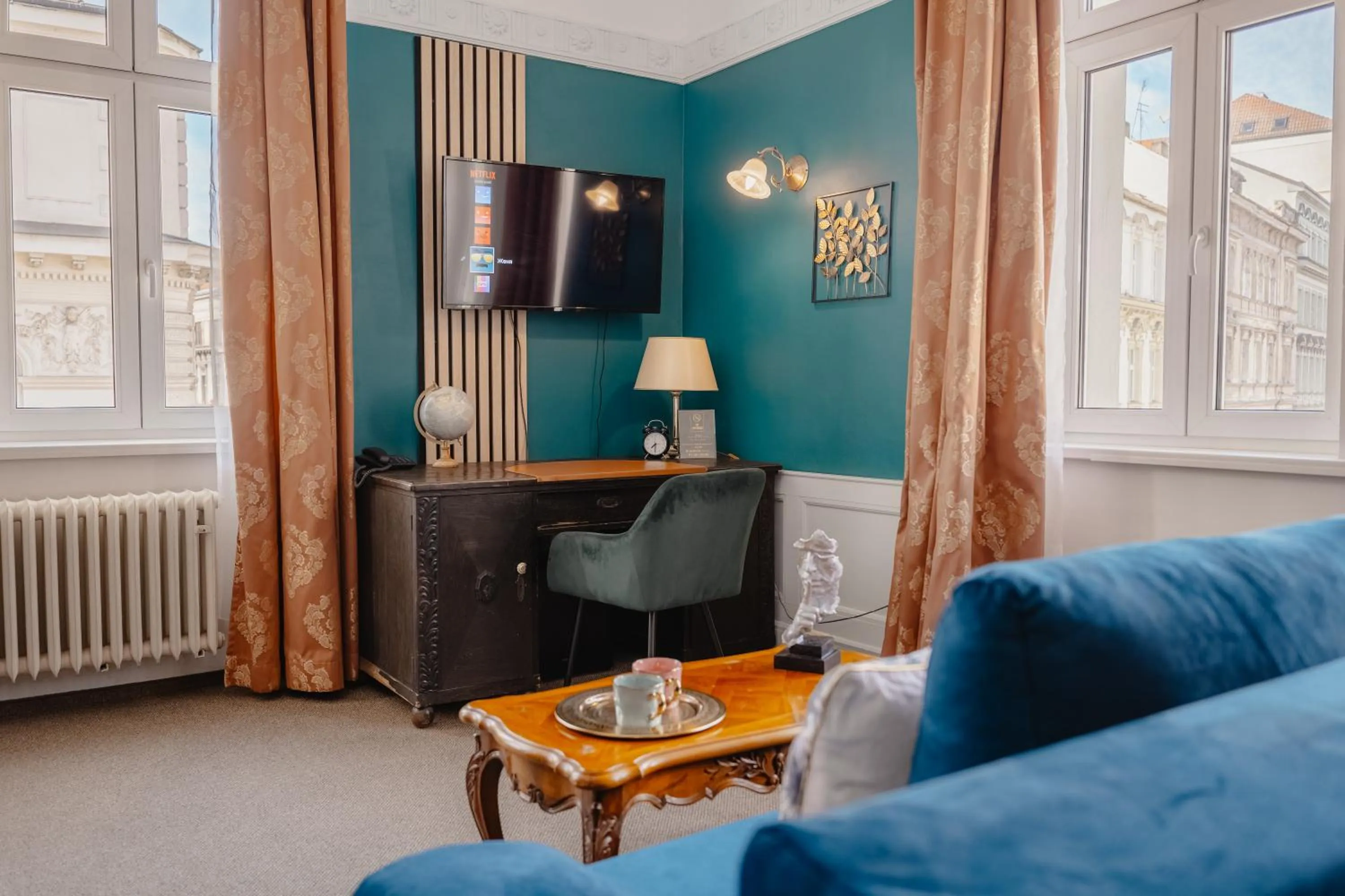 TV and multimedia in Hotel Praga 1885 by Wagnerstays