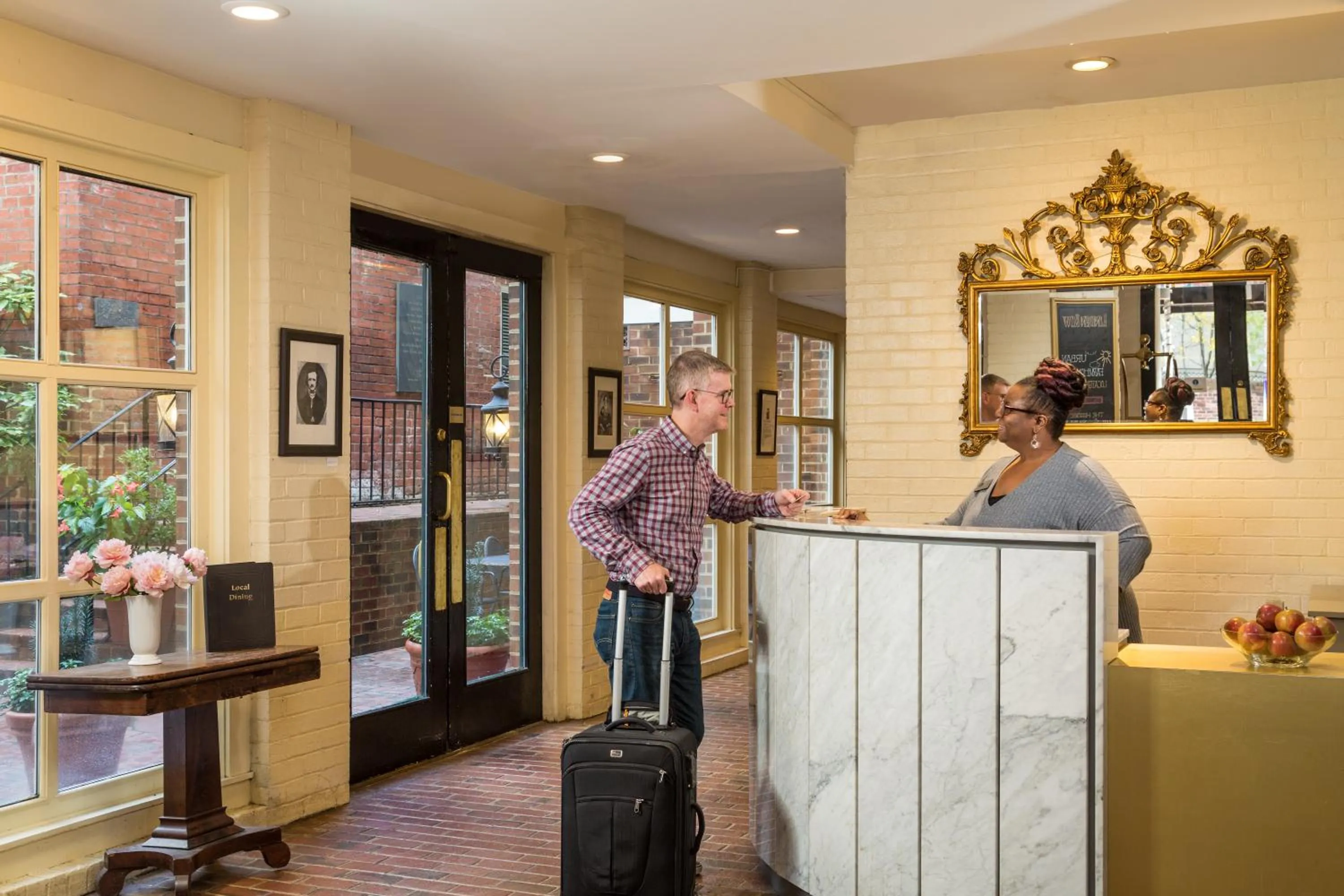 Lobby or reception in Linden Row Inn