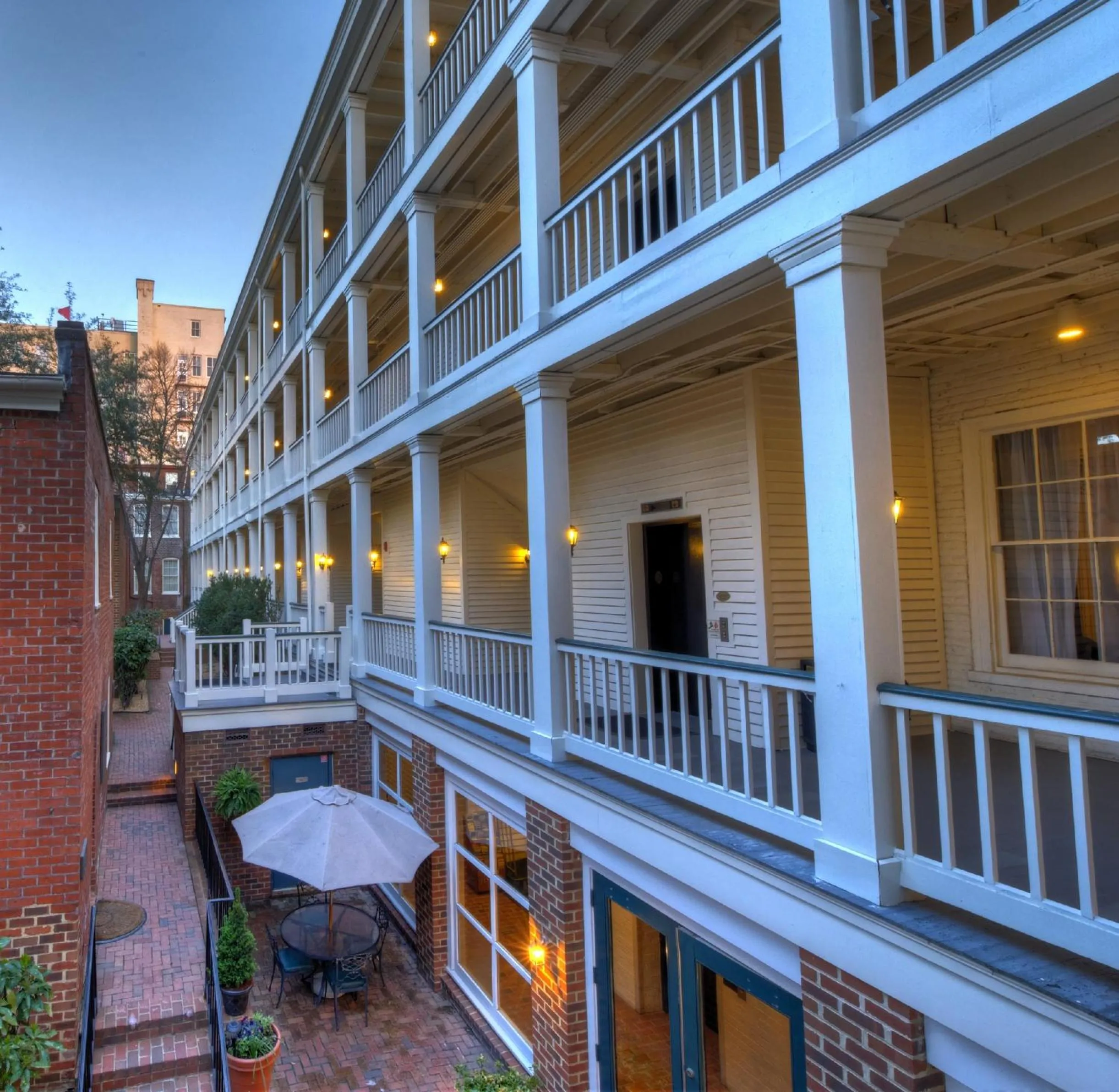 Balcony/Terrace in Linden Row Inn