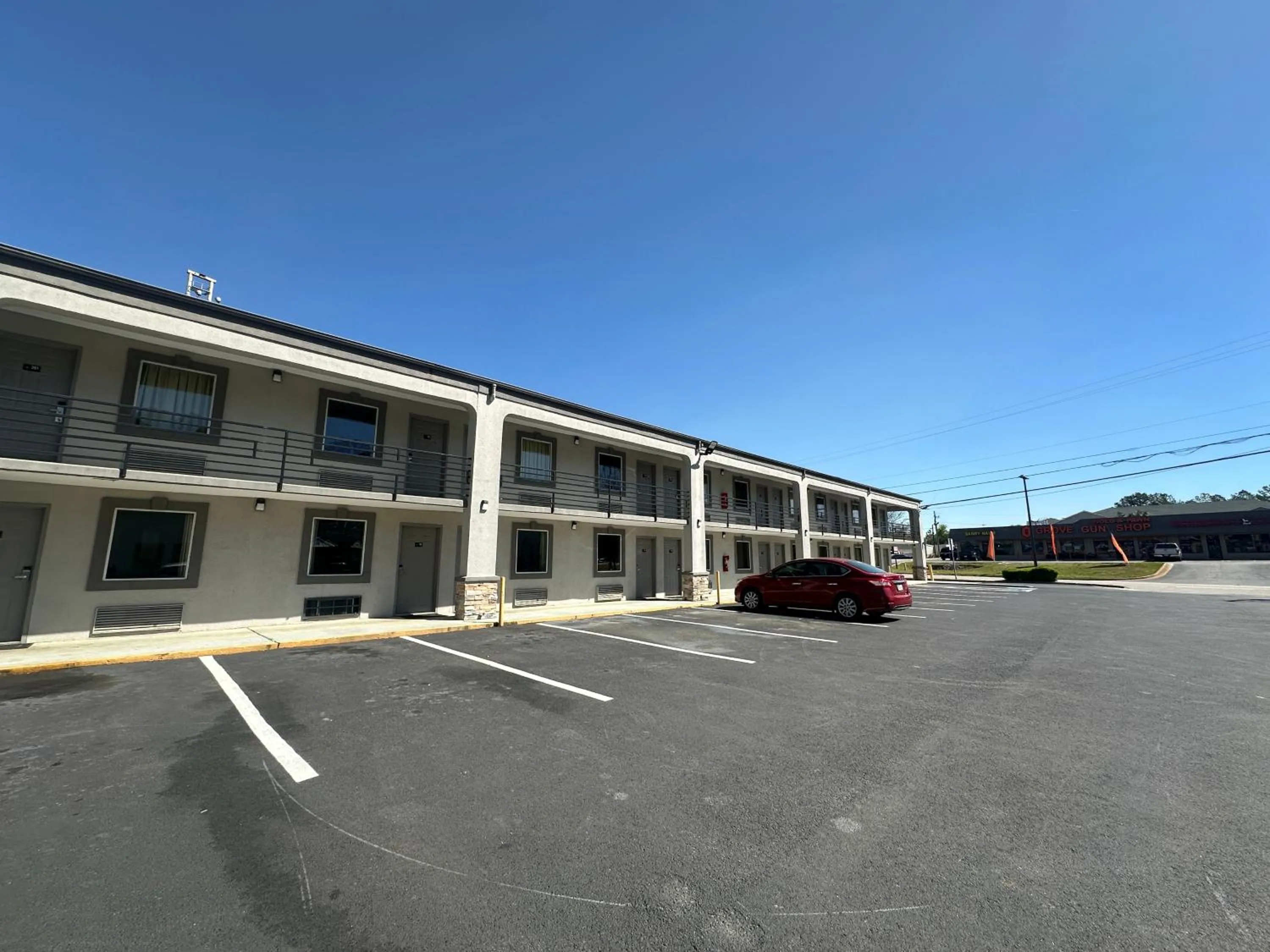 Facade/entrance in Executive Inn Locust Grove by Capital O