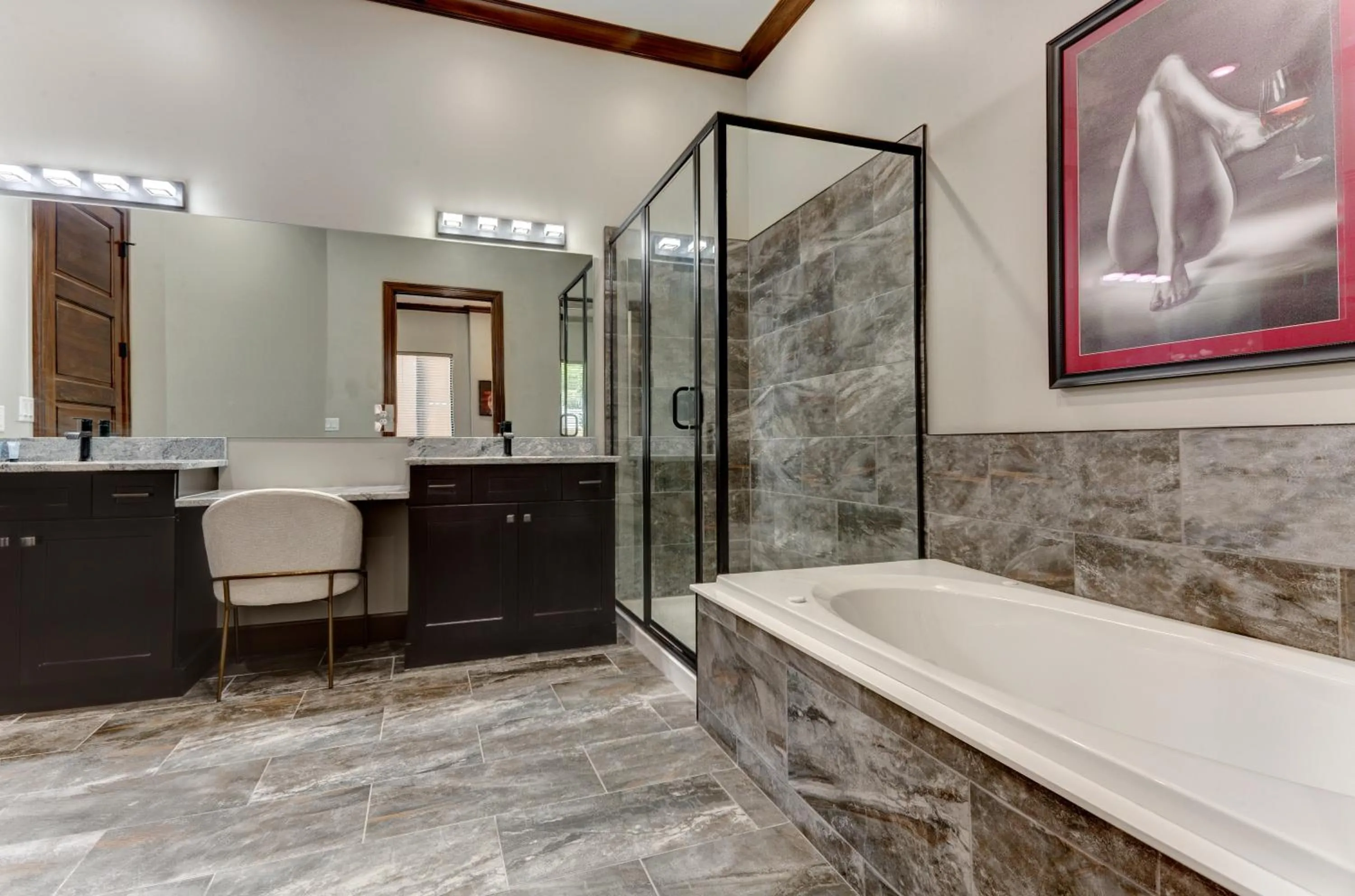 Shower in The Resort at Lake of the Ozarks