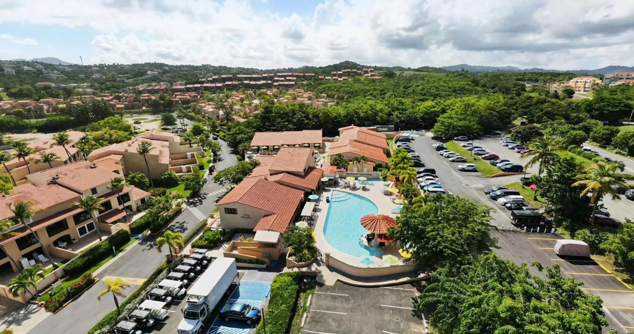 Property building in Park Royal Homestay Club Cala Puerto Rico