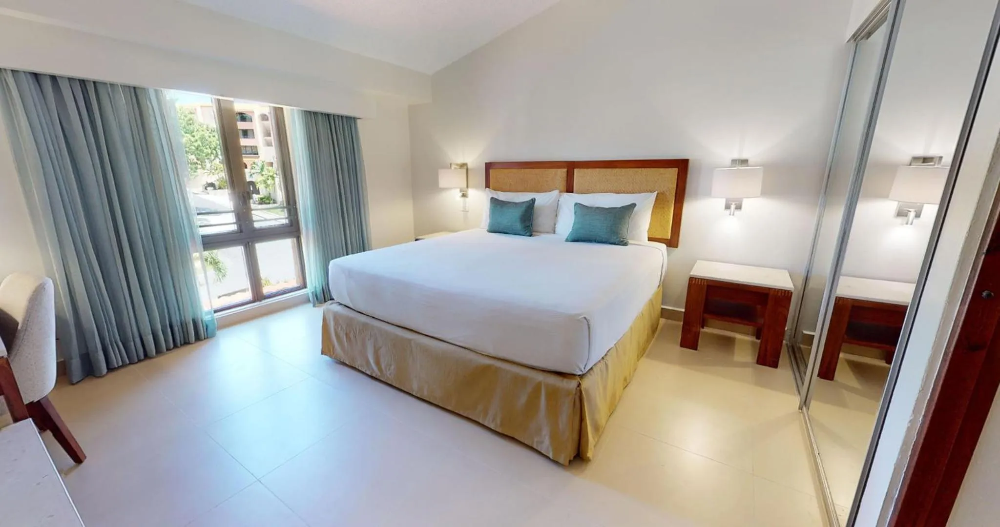 Bed in Park Royal Homestay Club Cala Puerto Rico