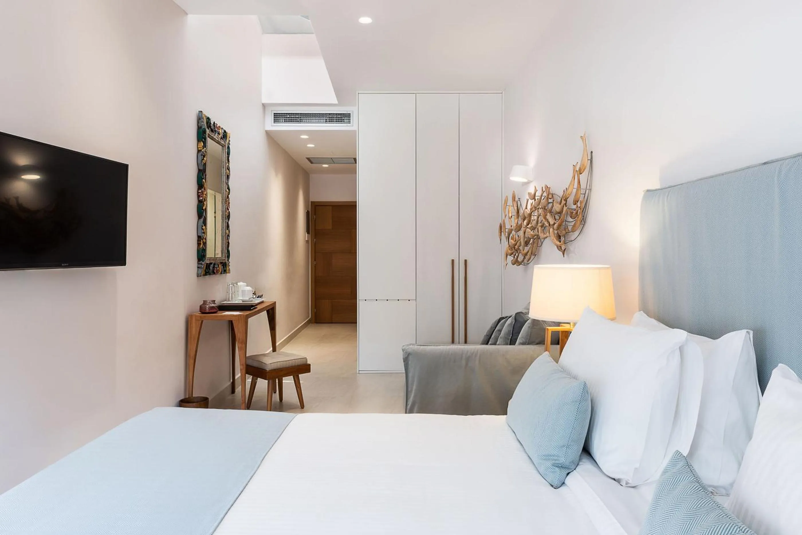 Photo of the whole room, Bed in Avra Apartments Venetian Harbour