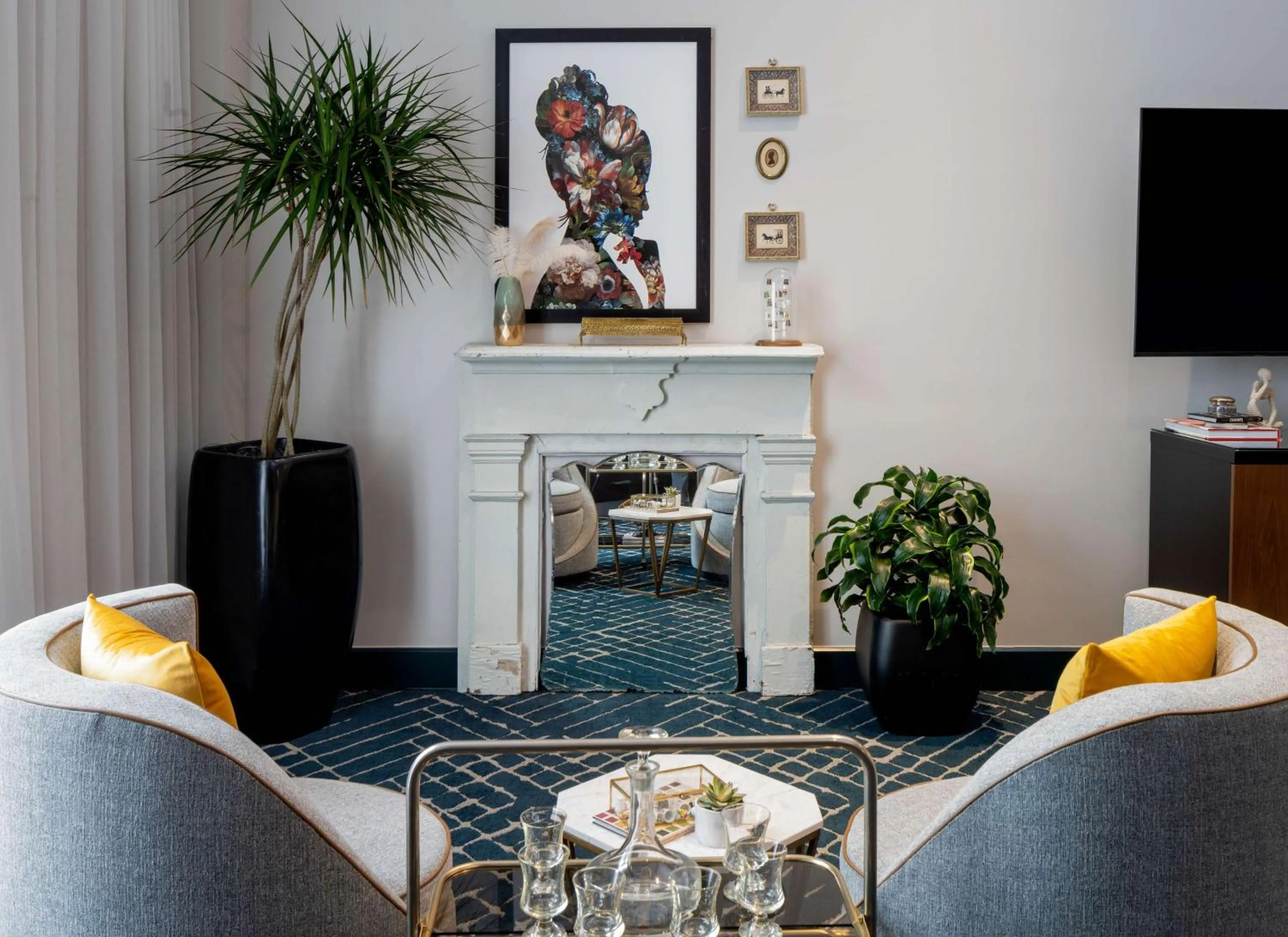 Photo of the whole room in Hyatt Centric French Quarter New Orleans