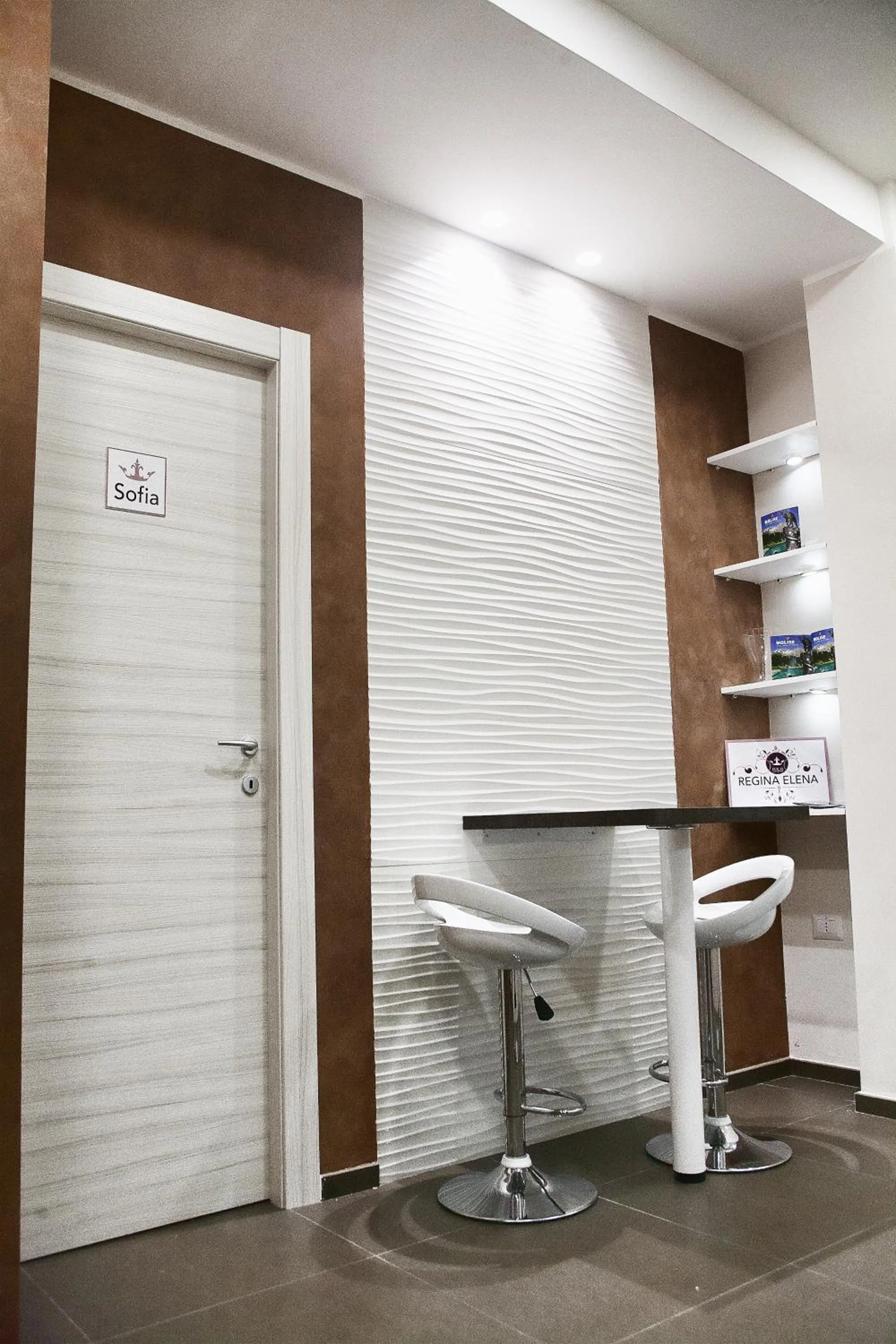 Communal kitchen in Regina ELENA