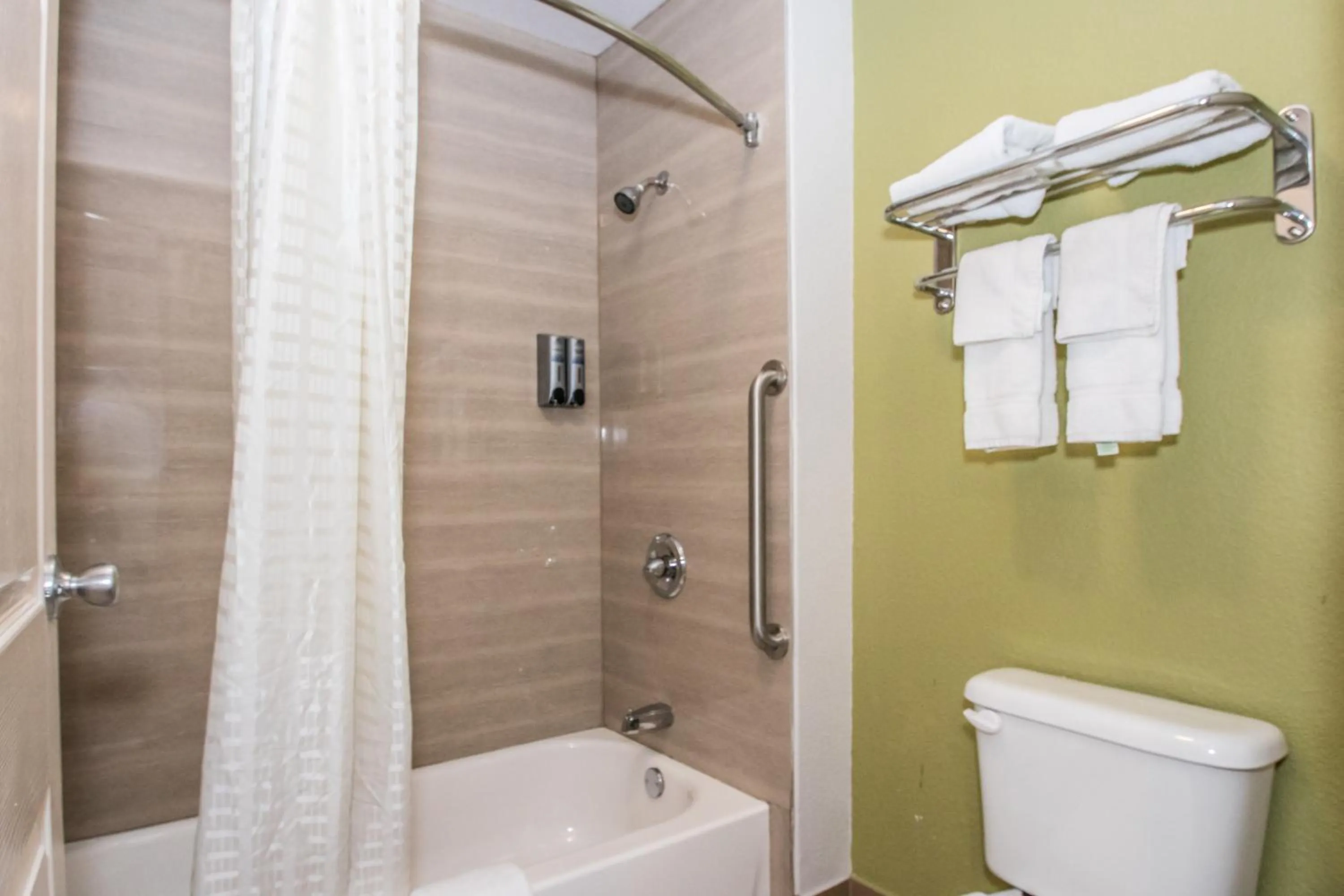 Bathroom in Americas Best Value Inn Fort Worth