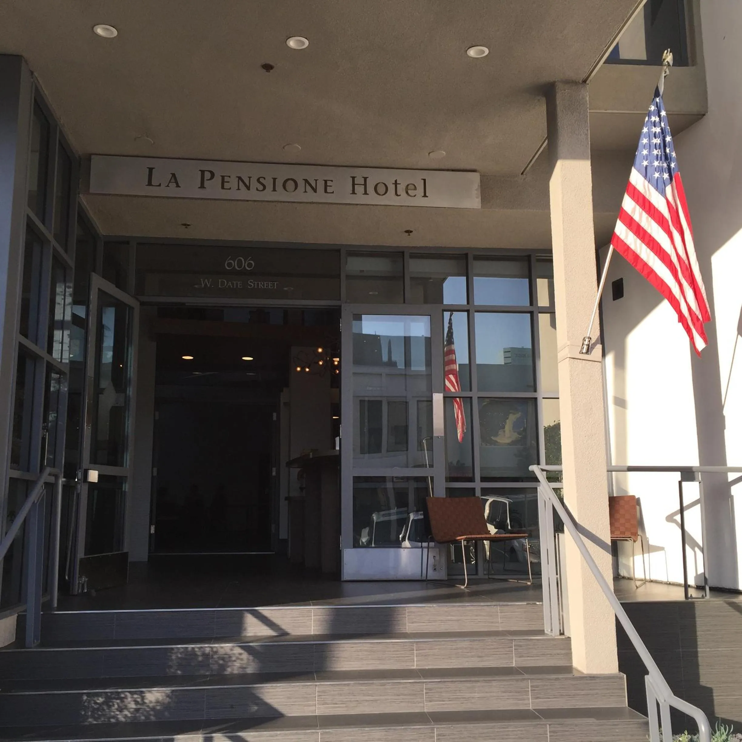 Facade/entrance in La Pensione Hotel