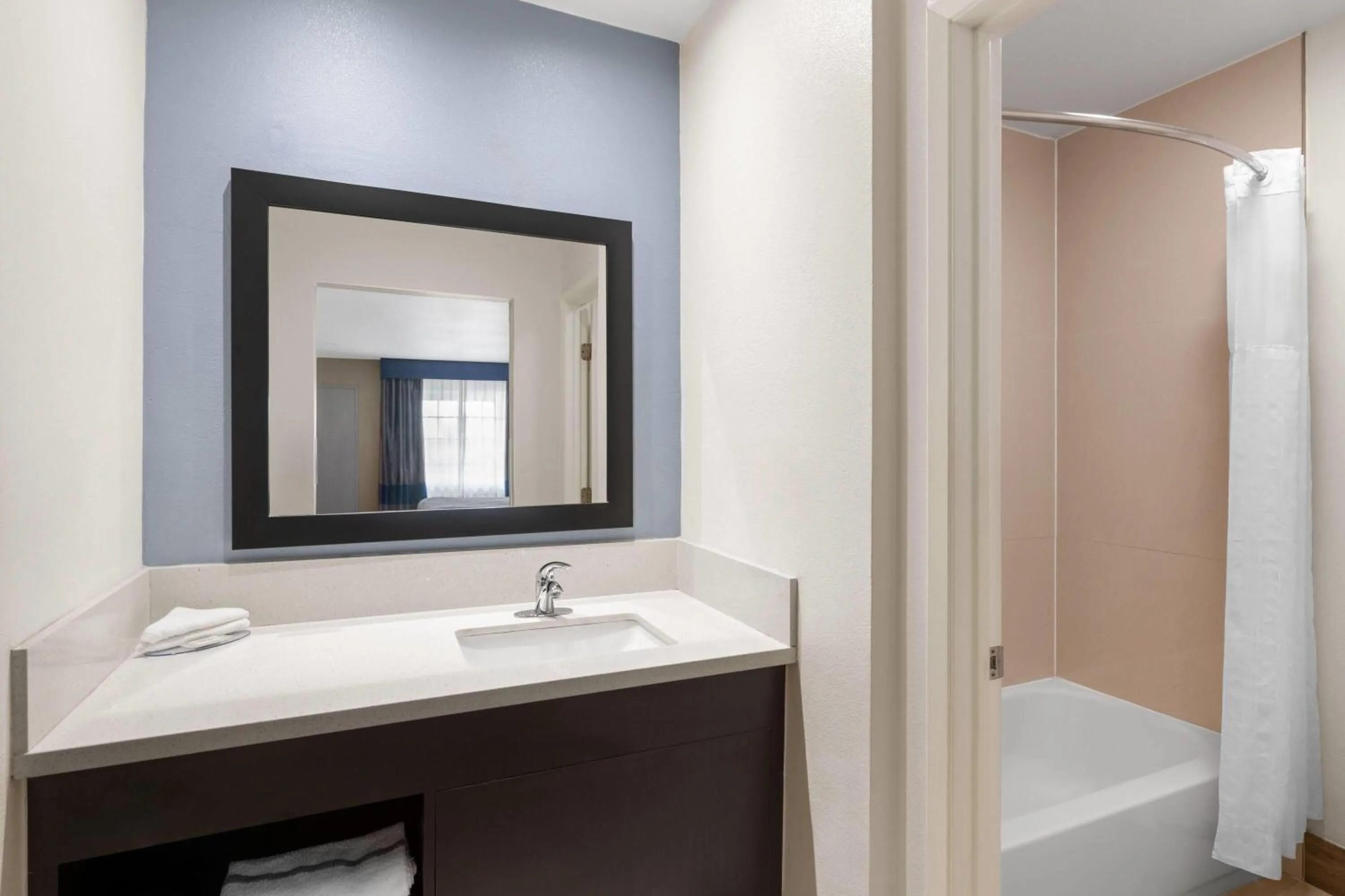 Bathroom in Travelodge Inn & Suites by Wyndham Anaheim on Disneyland Dr