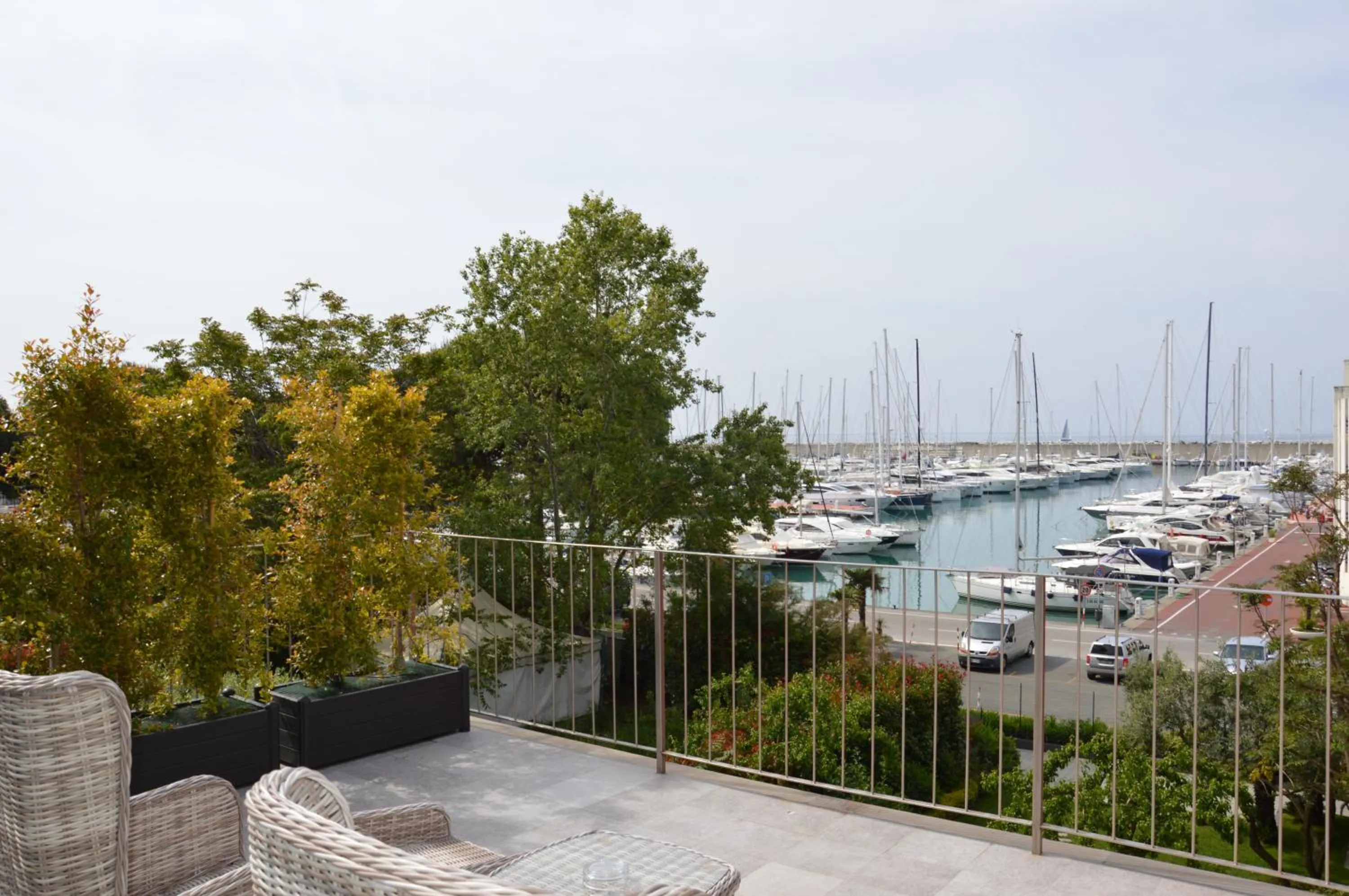 Balcony/Terrace in Blu Hotel