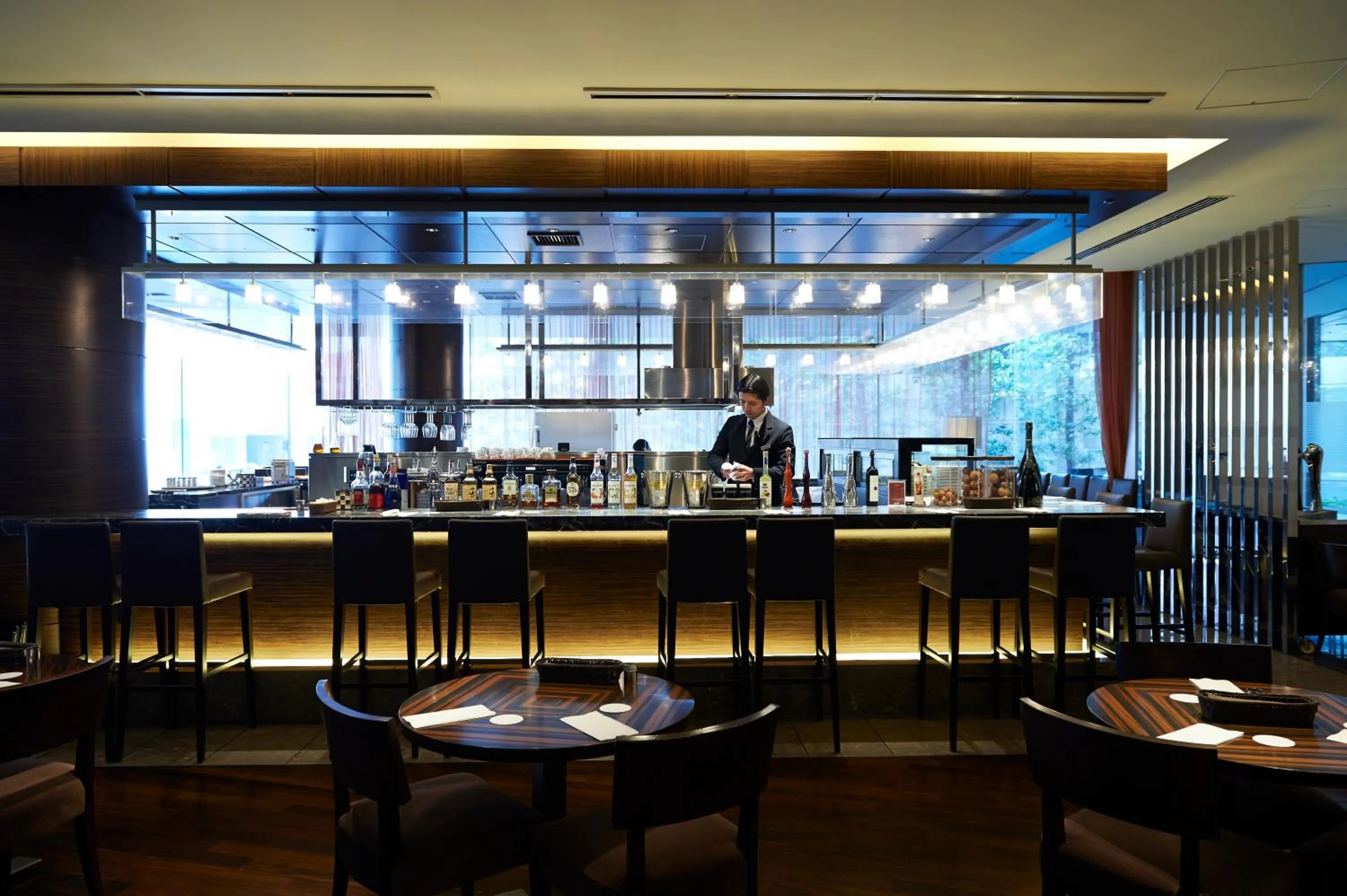 Lounge or bar in Hotel Sunroute Plaza Shinjuku
