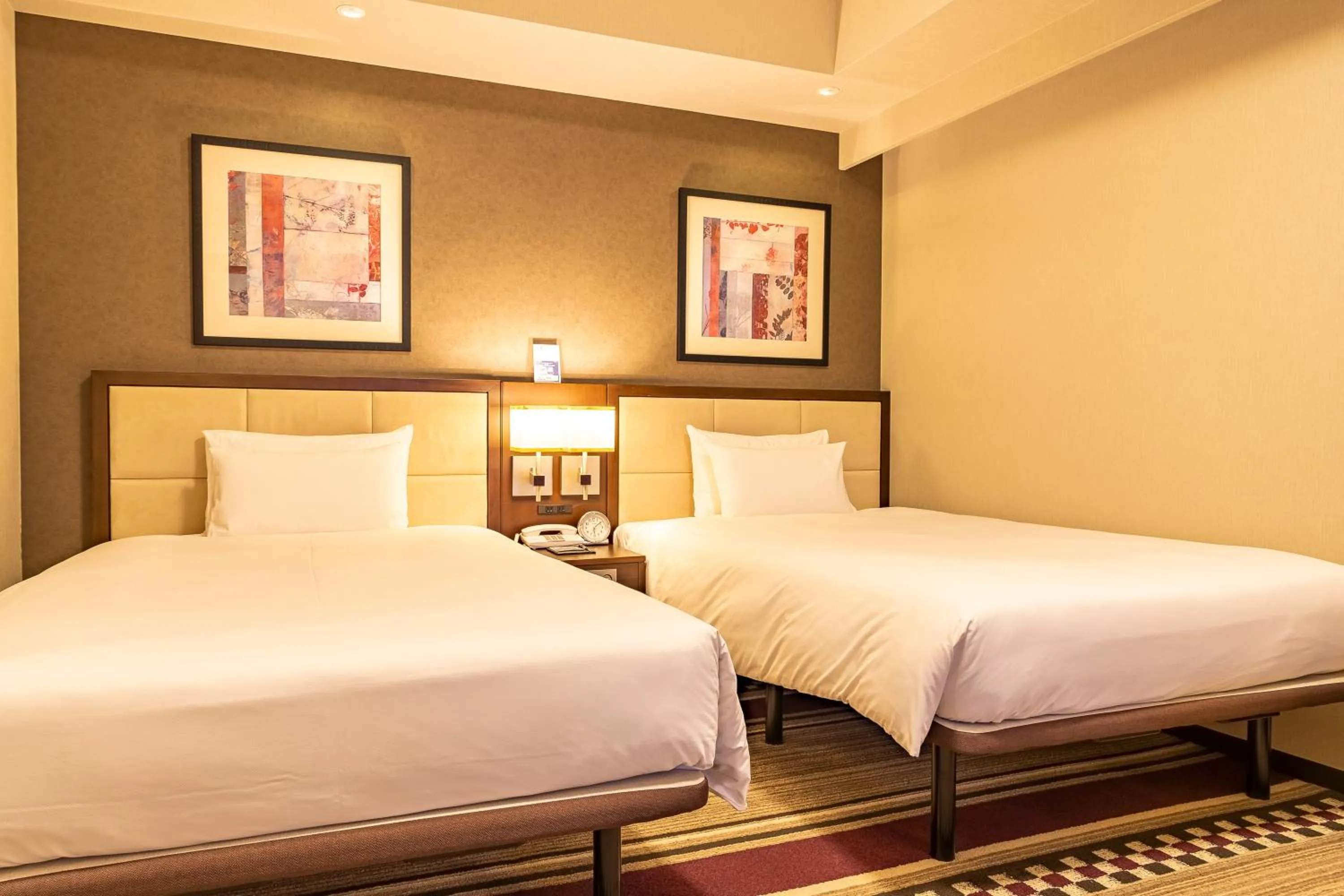 Bed in Hotel Sunroute Plaza Shinjuku