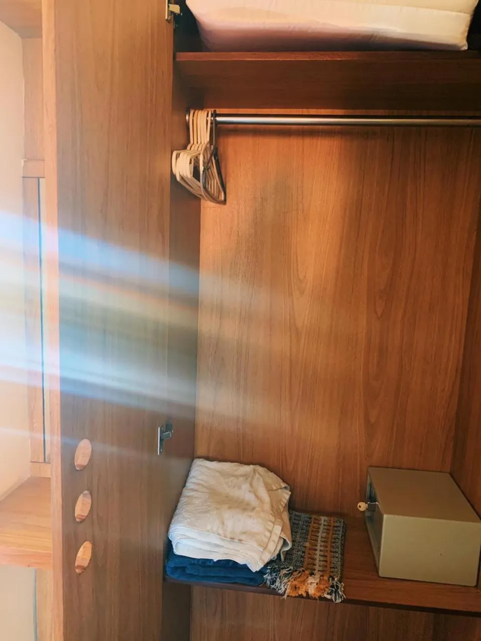 CONDOMÍNIO VILA DO MAR aptos 201C e 211B