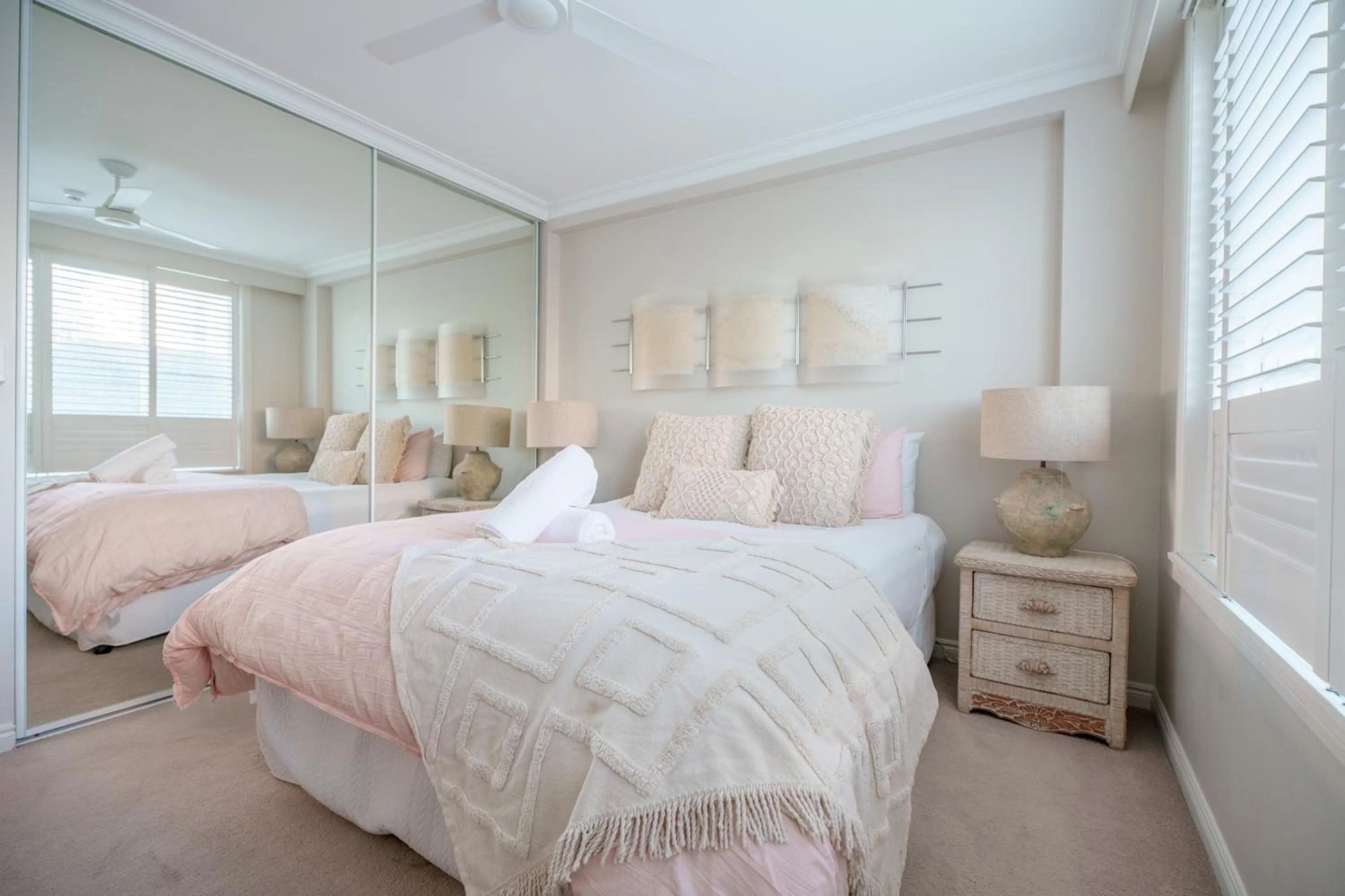 Bedroom, Bed in La Grande Apartments