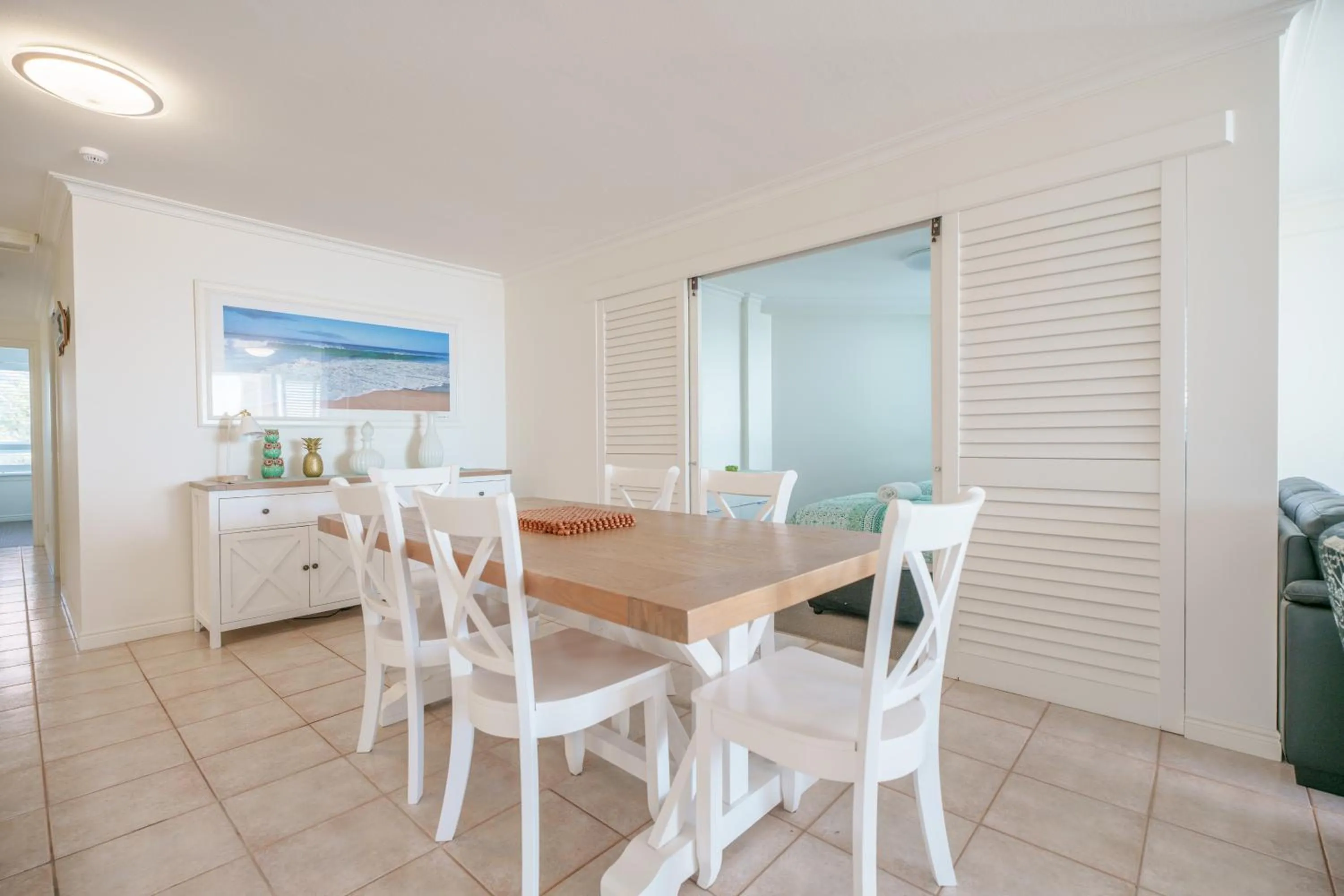 Dining area in La Grande Apartments