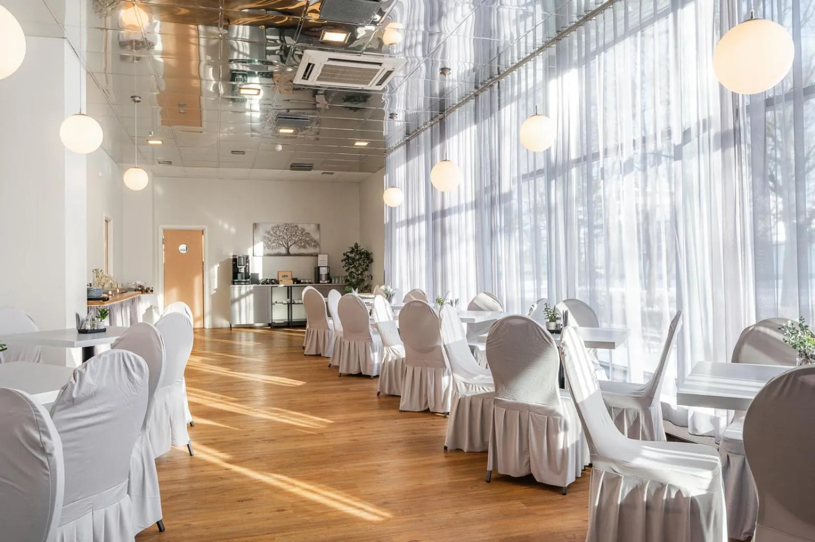 Breakfast in Hotel Tammsaare Full Automated Hotel