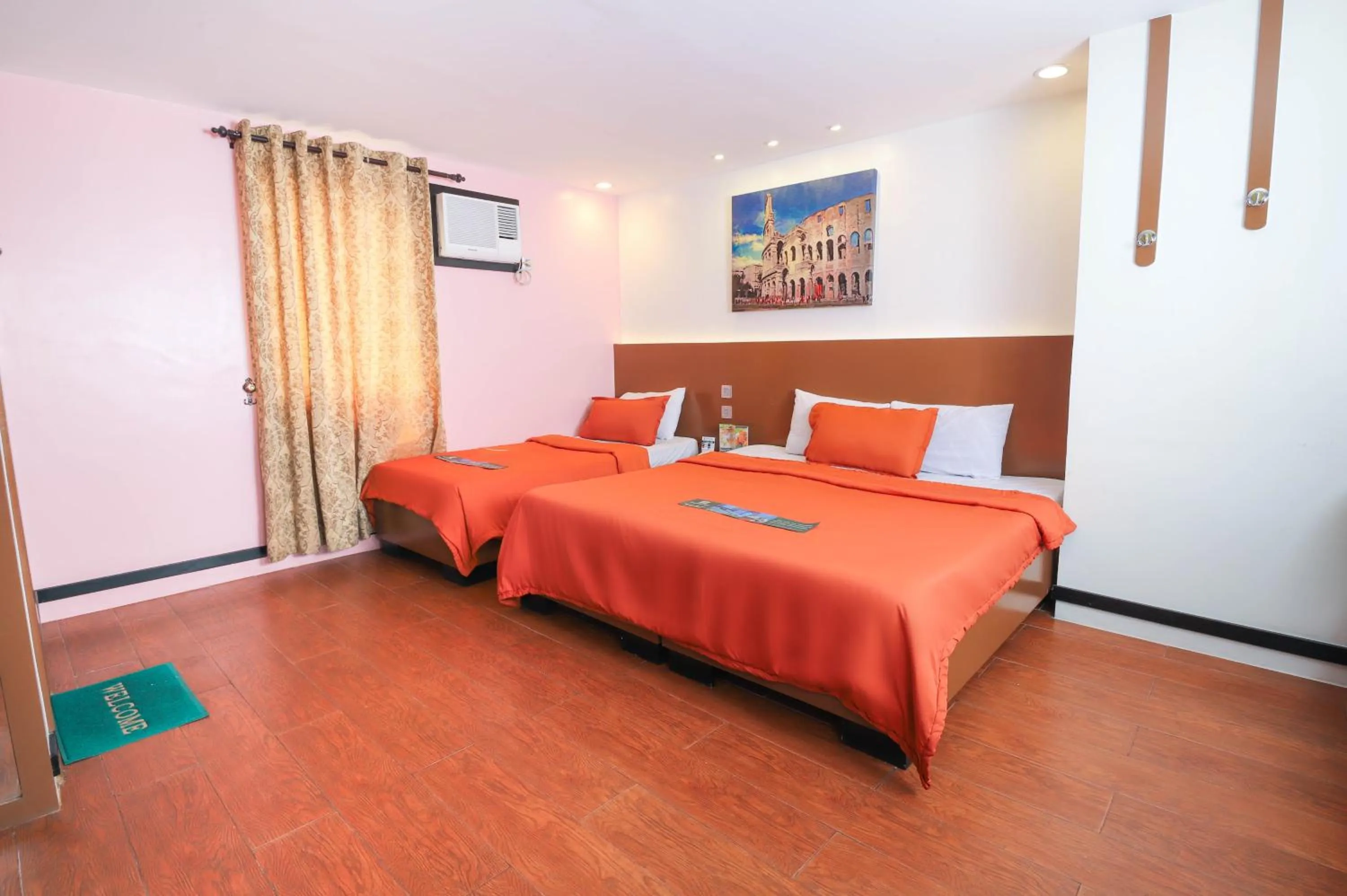 Bed in Eurotel Pedro Gil