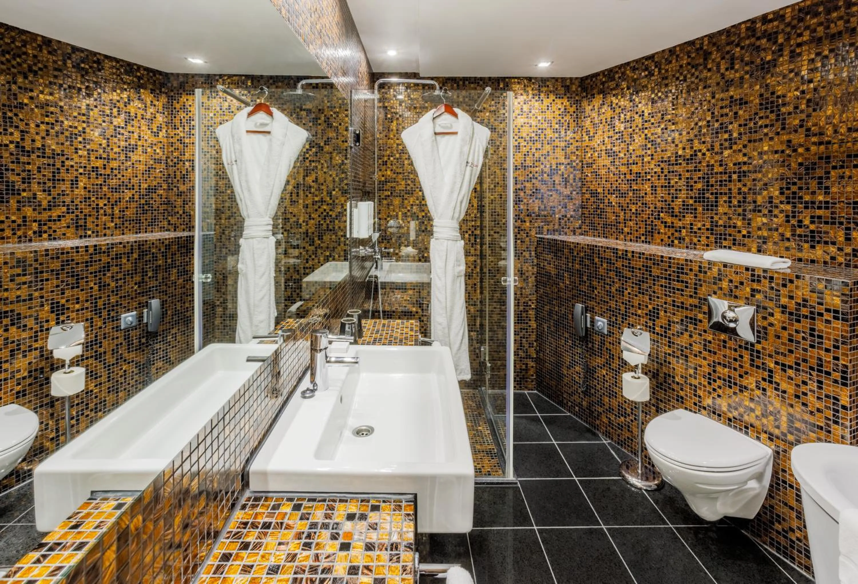 Bathroom in Swissotel Tallinn