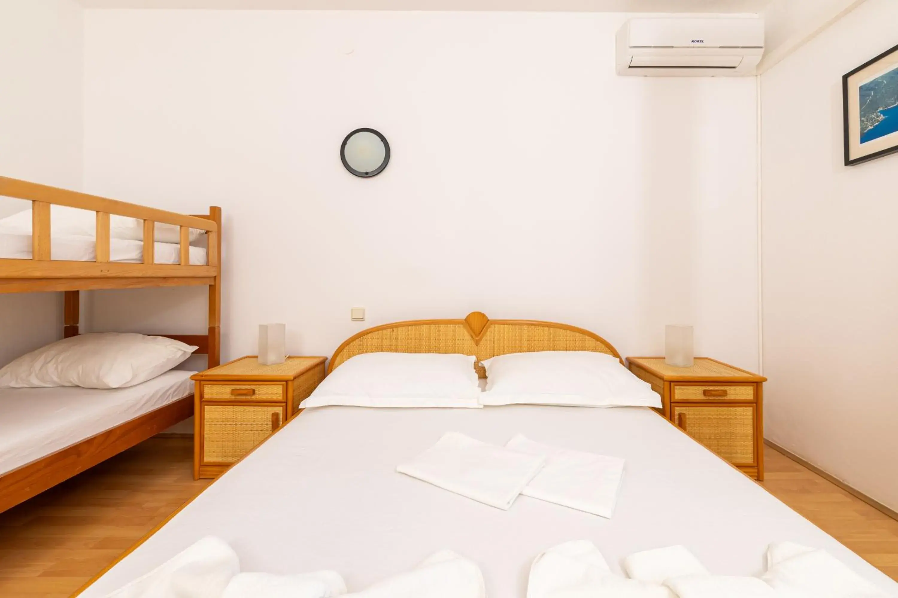 Quadruple Room with Sea View in Hotel Timun Quadruple Room with Sea View in Hotel Timun