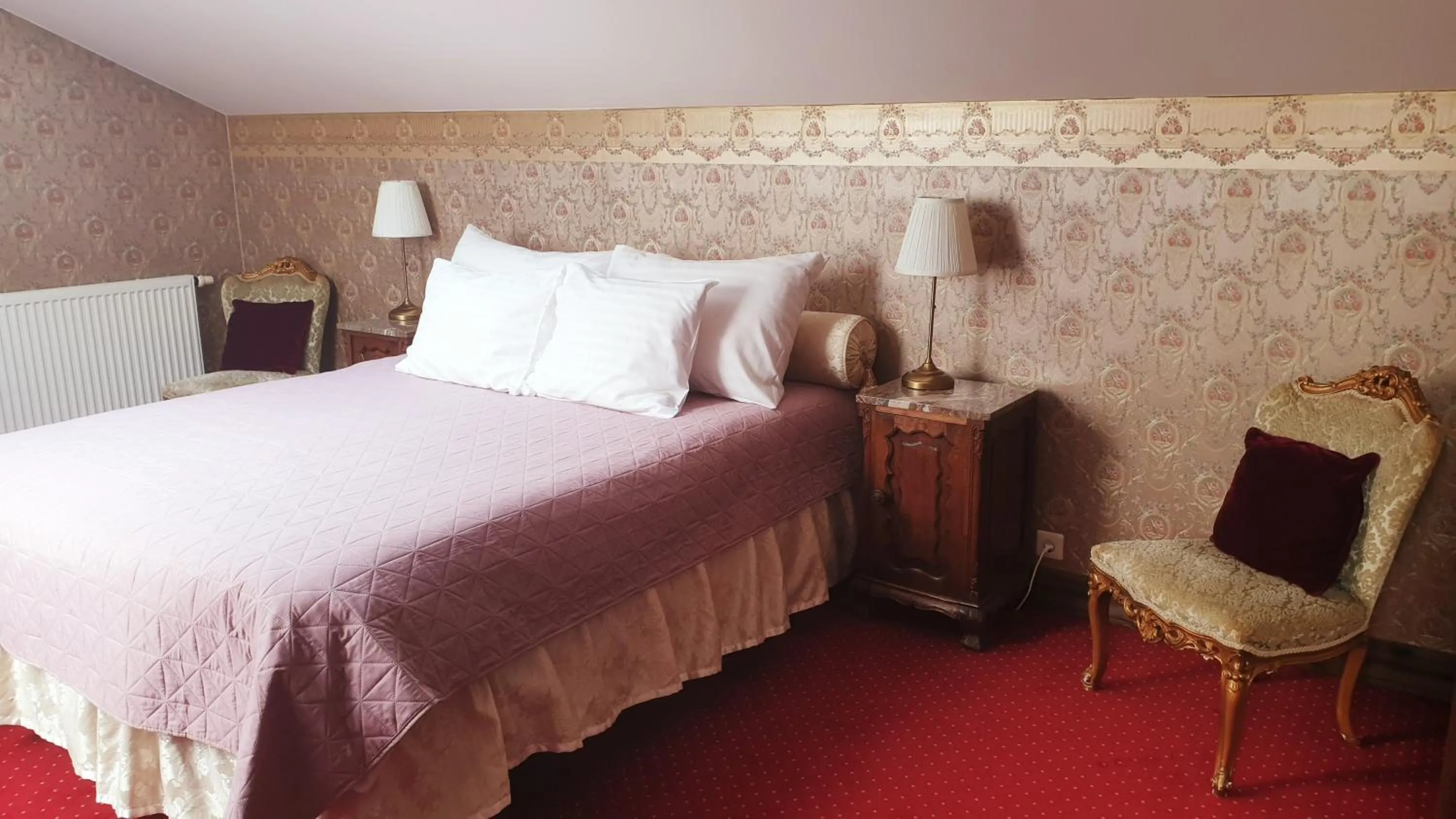 Bed in St. Peterburg