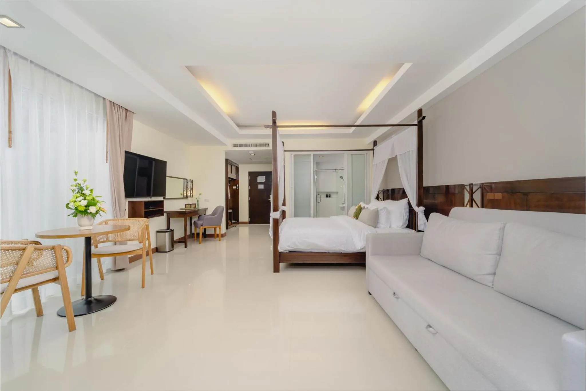 Bed in Railay Princess Resort & Spa