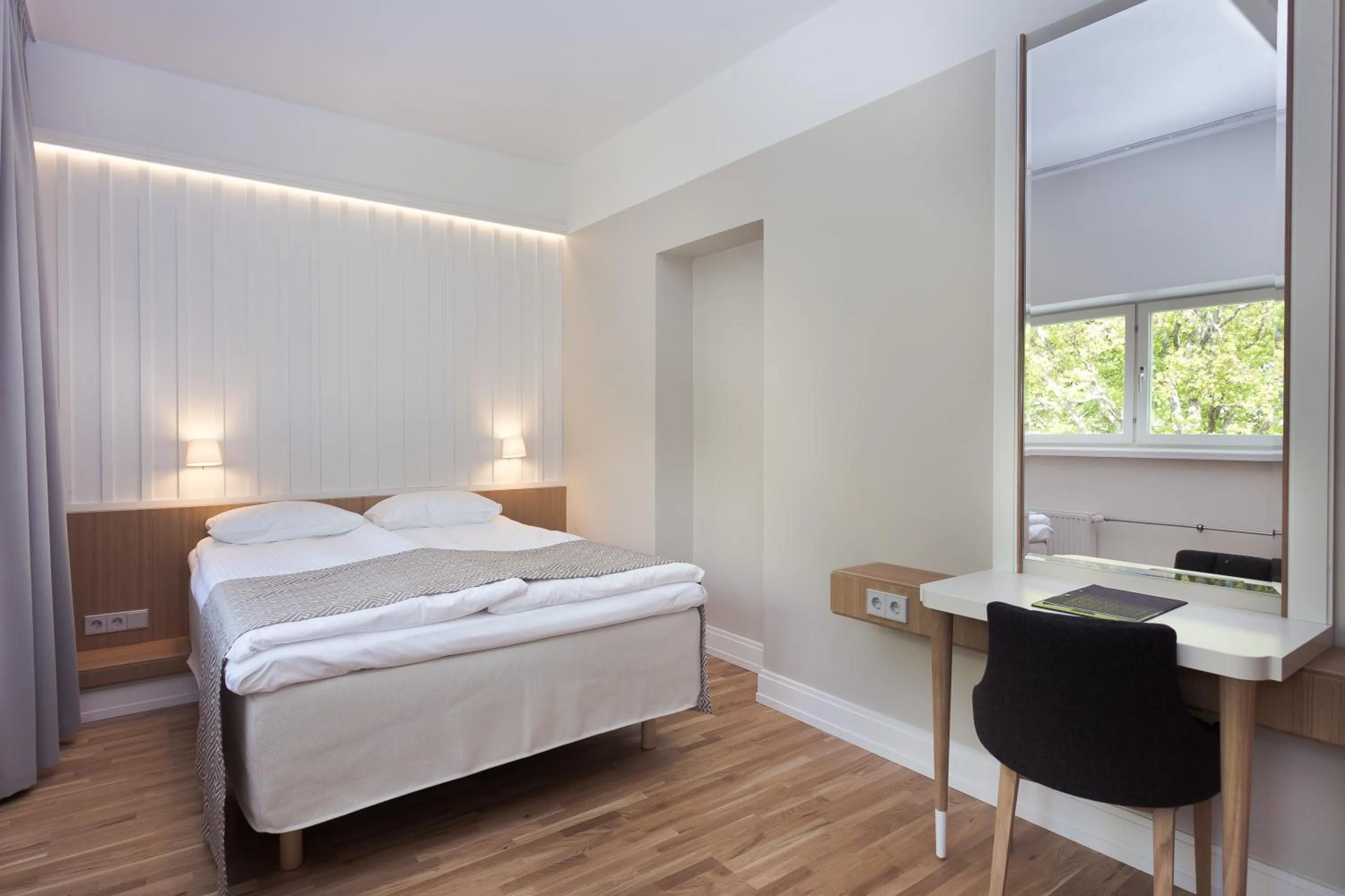 Photo of the whole room, Bed in Rannahotell