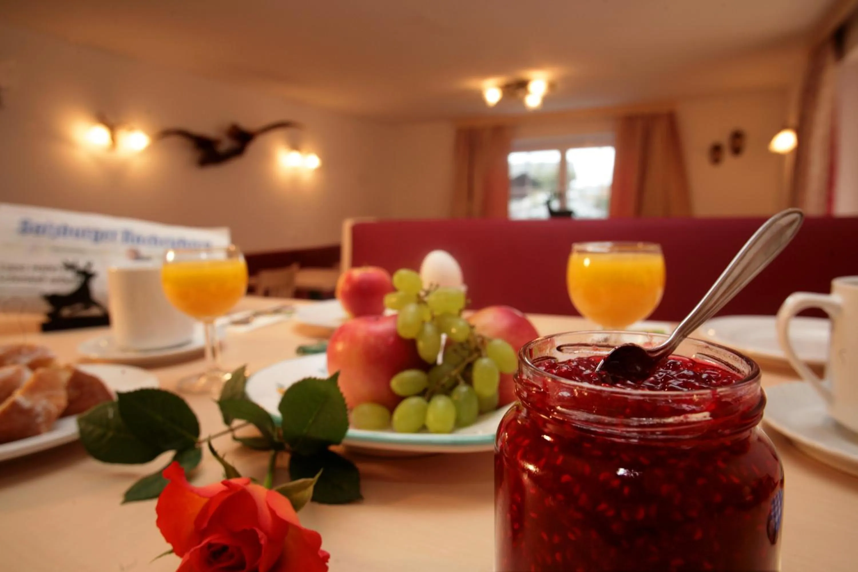 Food and drinks in Aparthotel Waidmannsheil