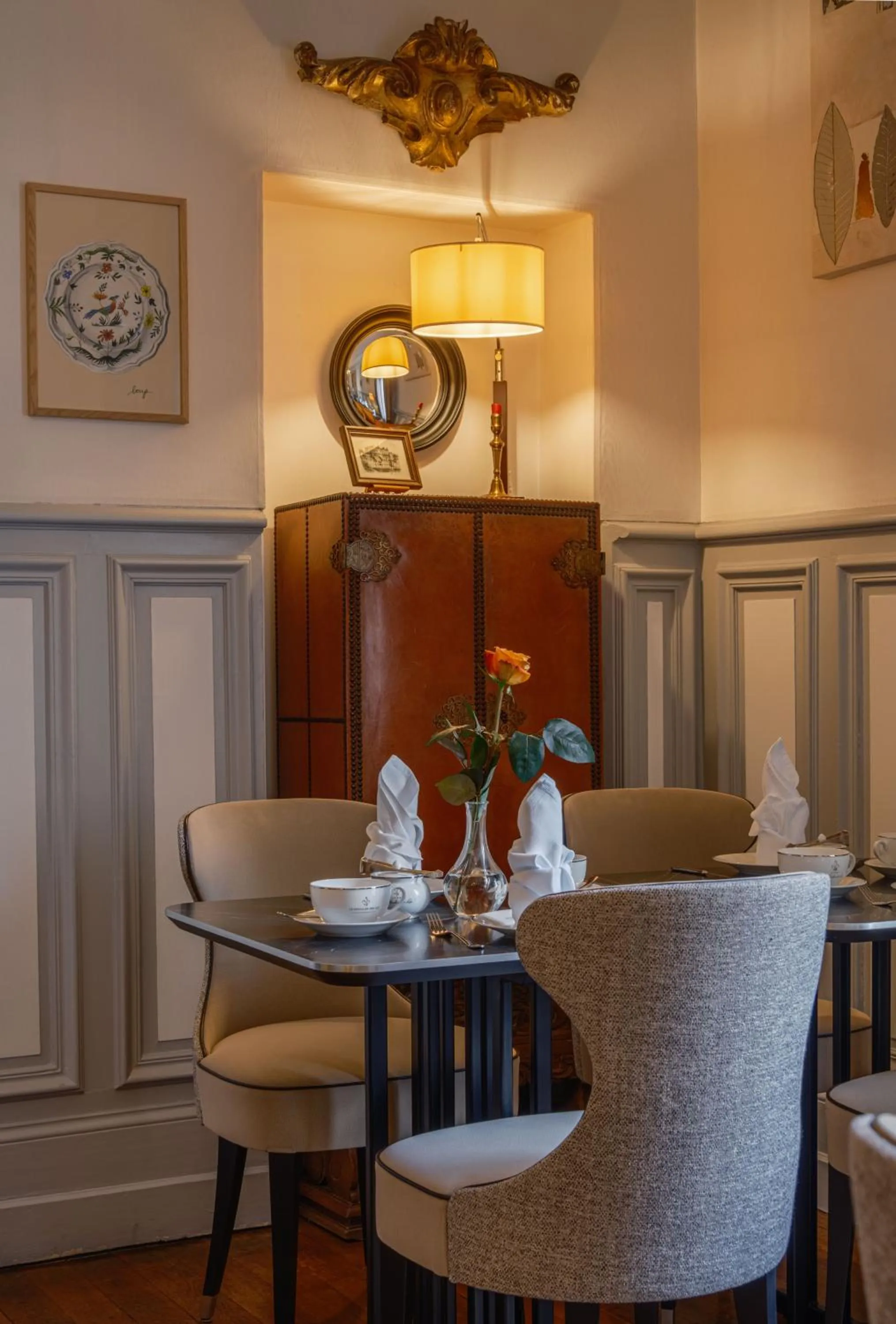 Breakfast in Le Pavillon des Lys - Hôtel Particulier