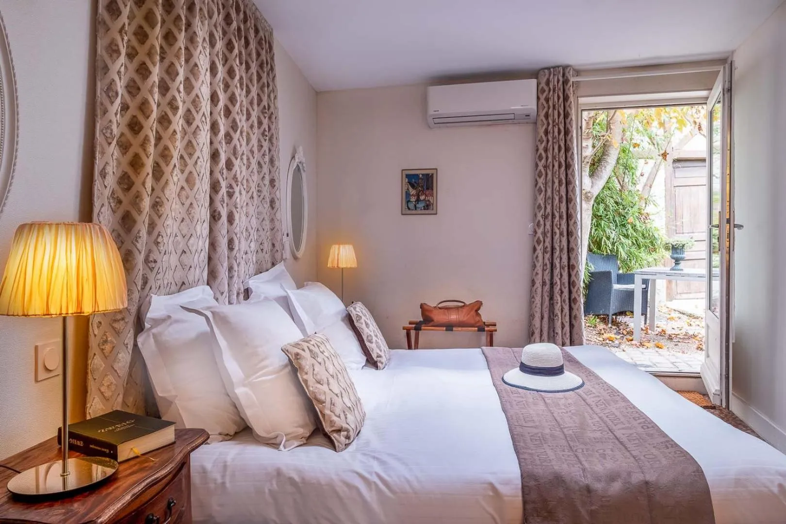 Classic Double Room in Le Pavillon des Lys - Hôtel Particulier