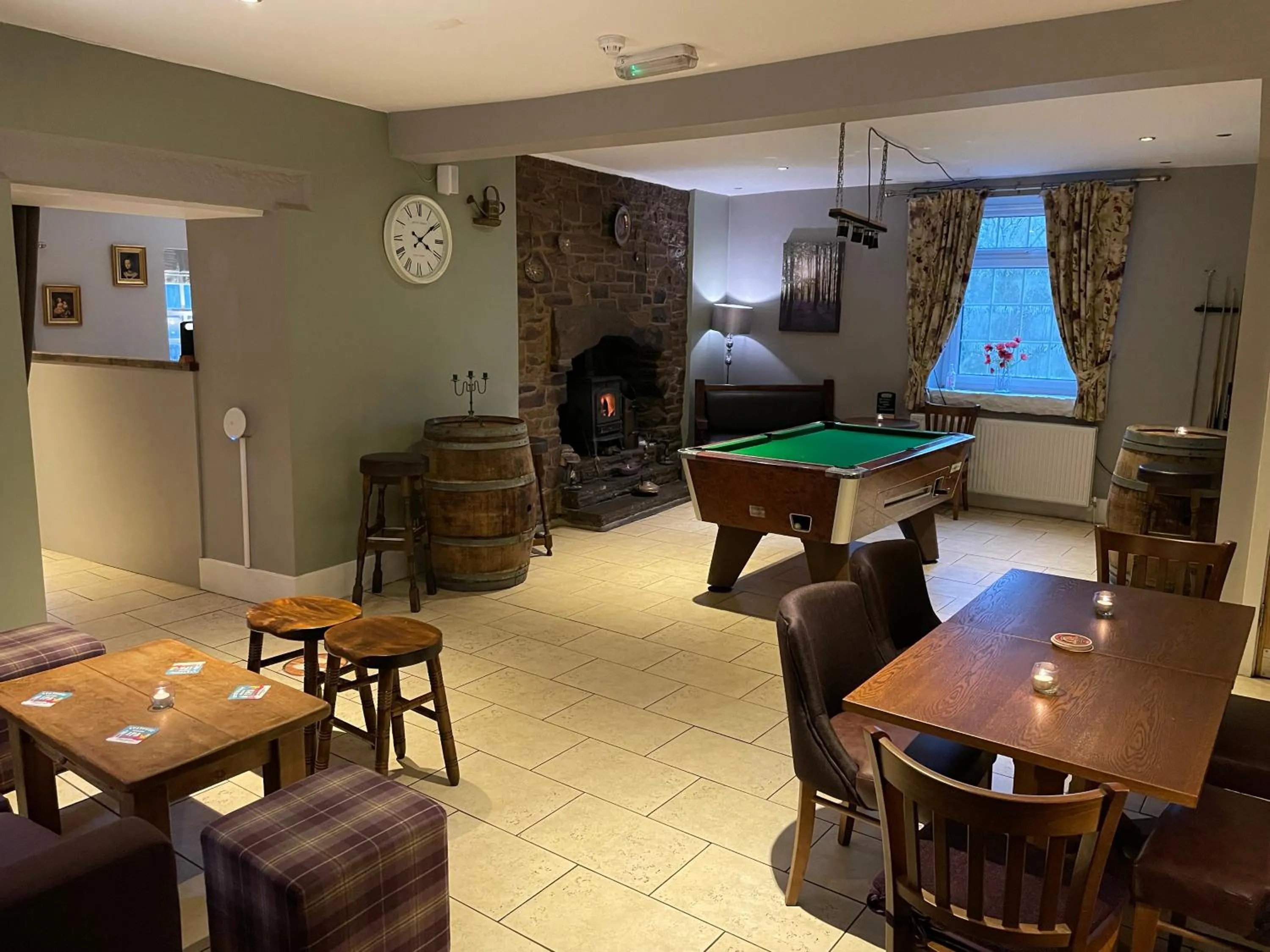 Billiard in The Sycamore Inn