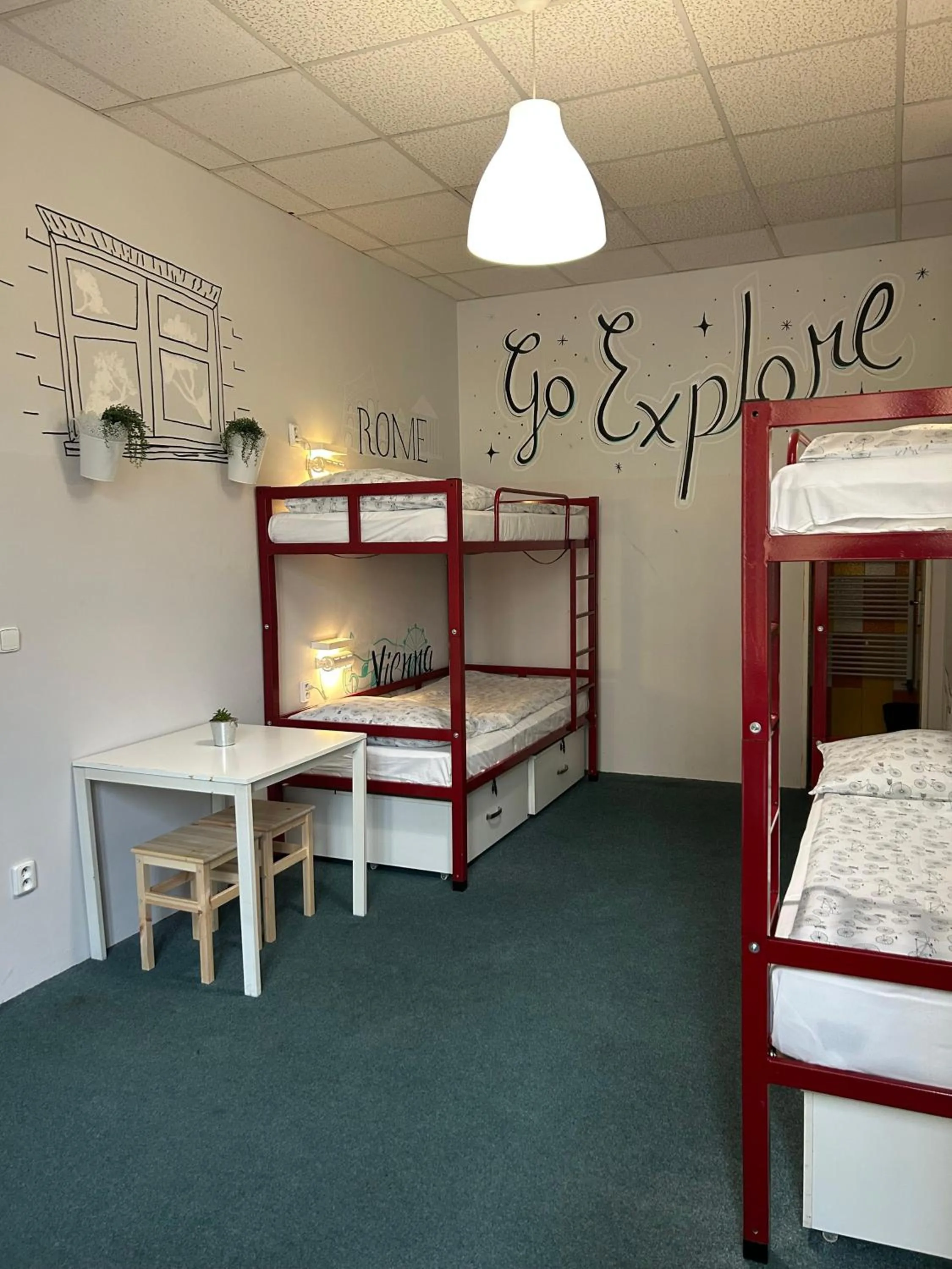 Photo of the whole room, Bed in Hostel Downtown