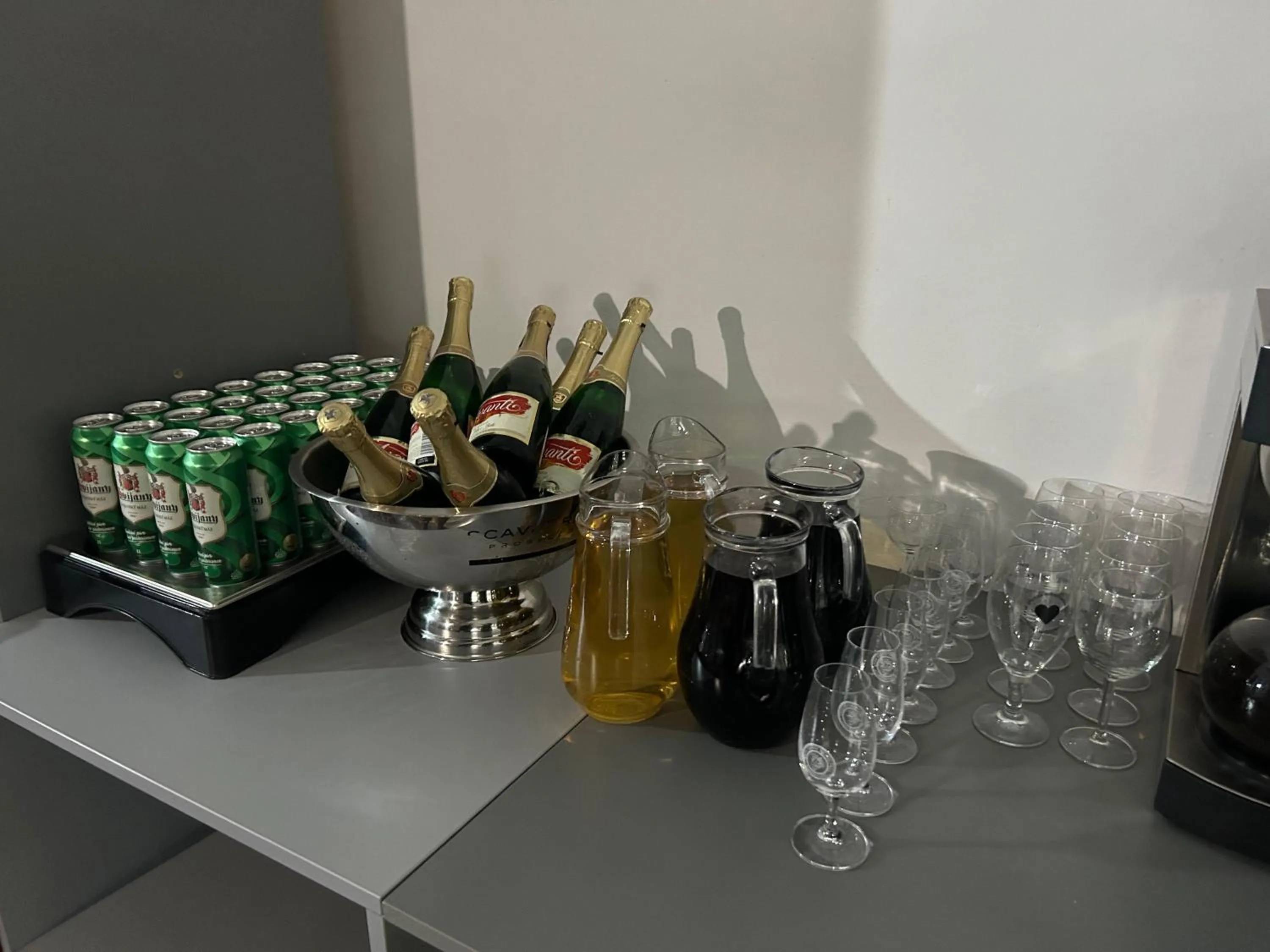 Entertainment in Hostel Downtown