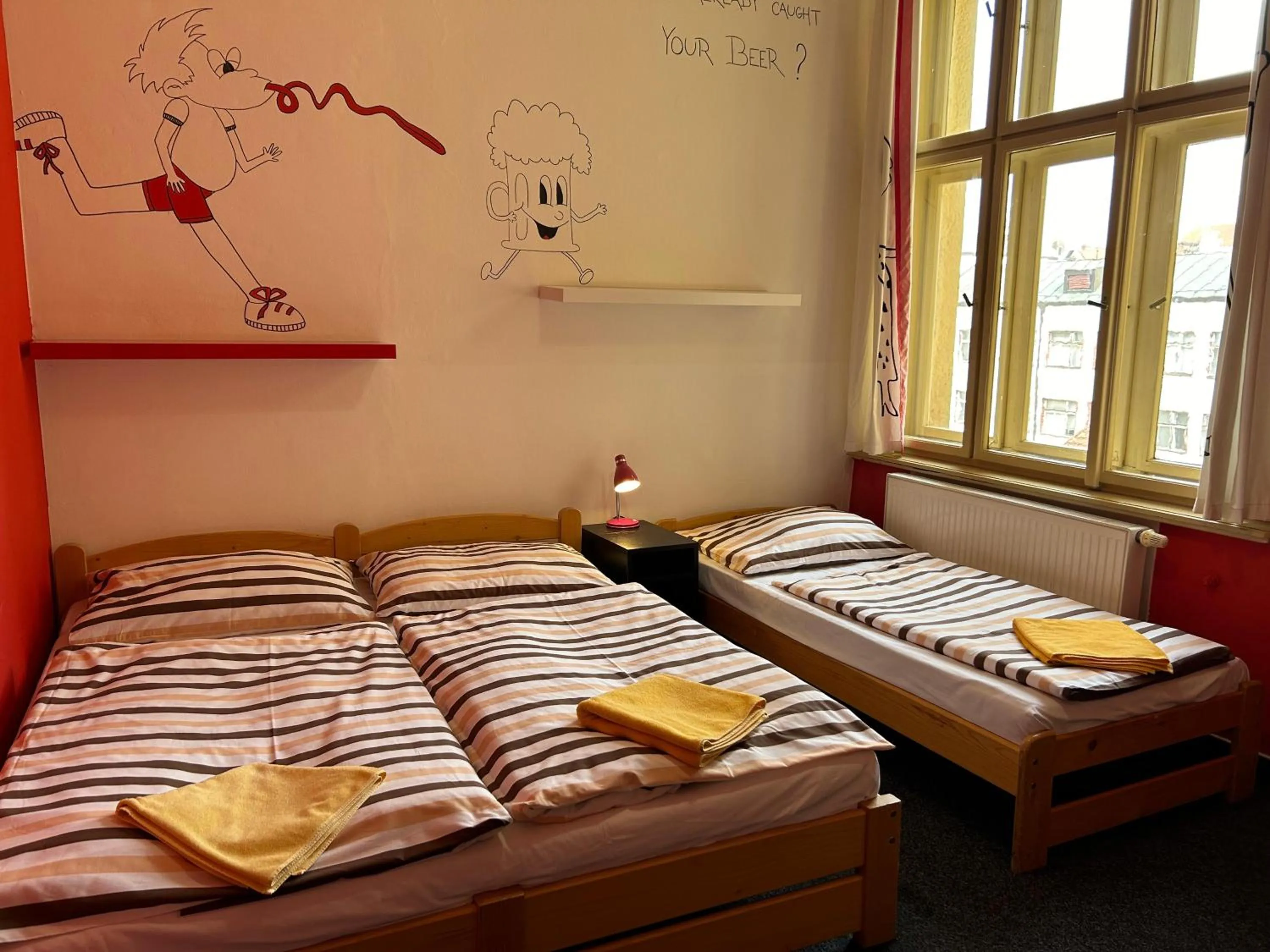 Photo of the whole room, Bed in Hostel Downtown