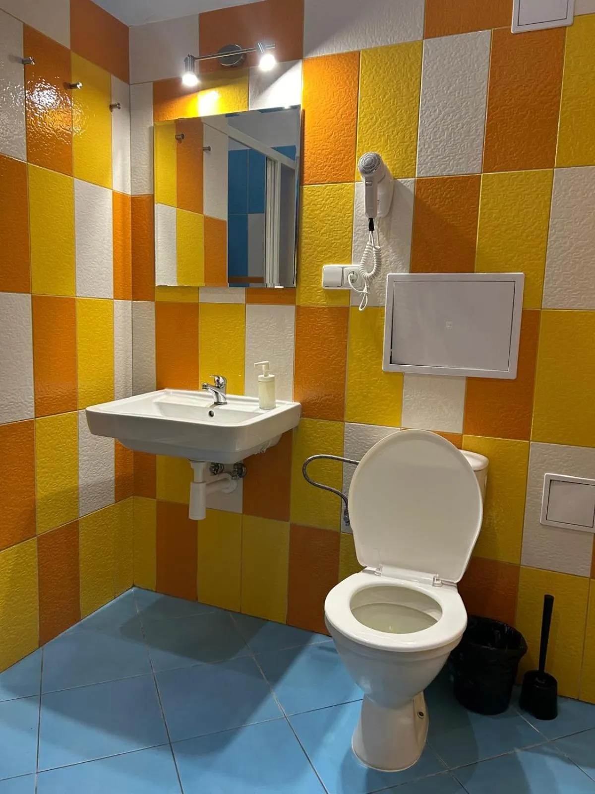 Bathroom in Hostel Downtown