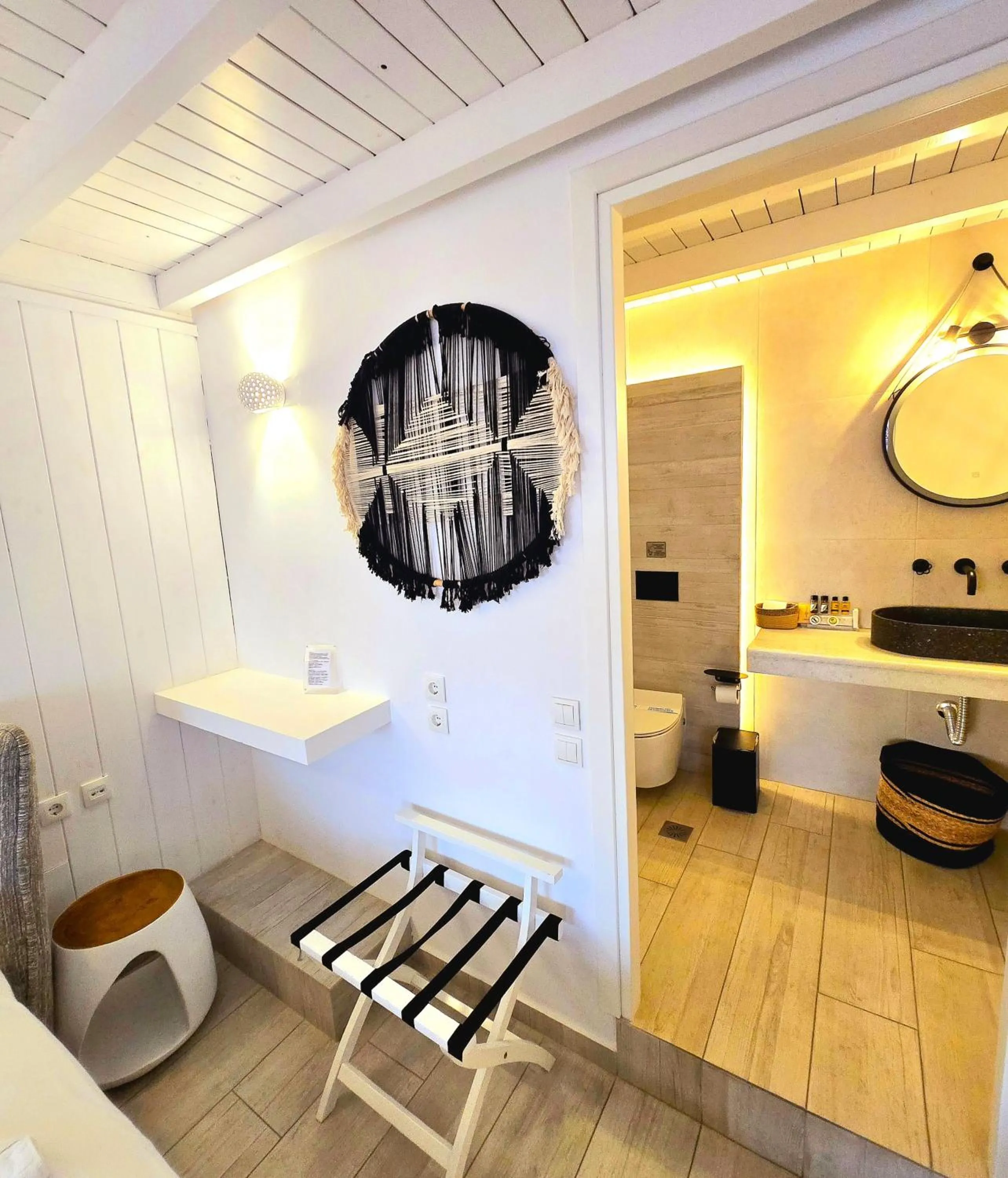 Toilet in Aphrodite Boutique Hotel