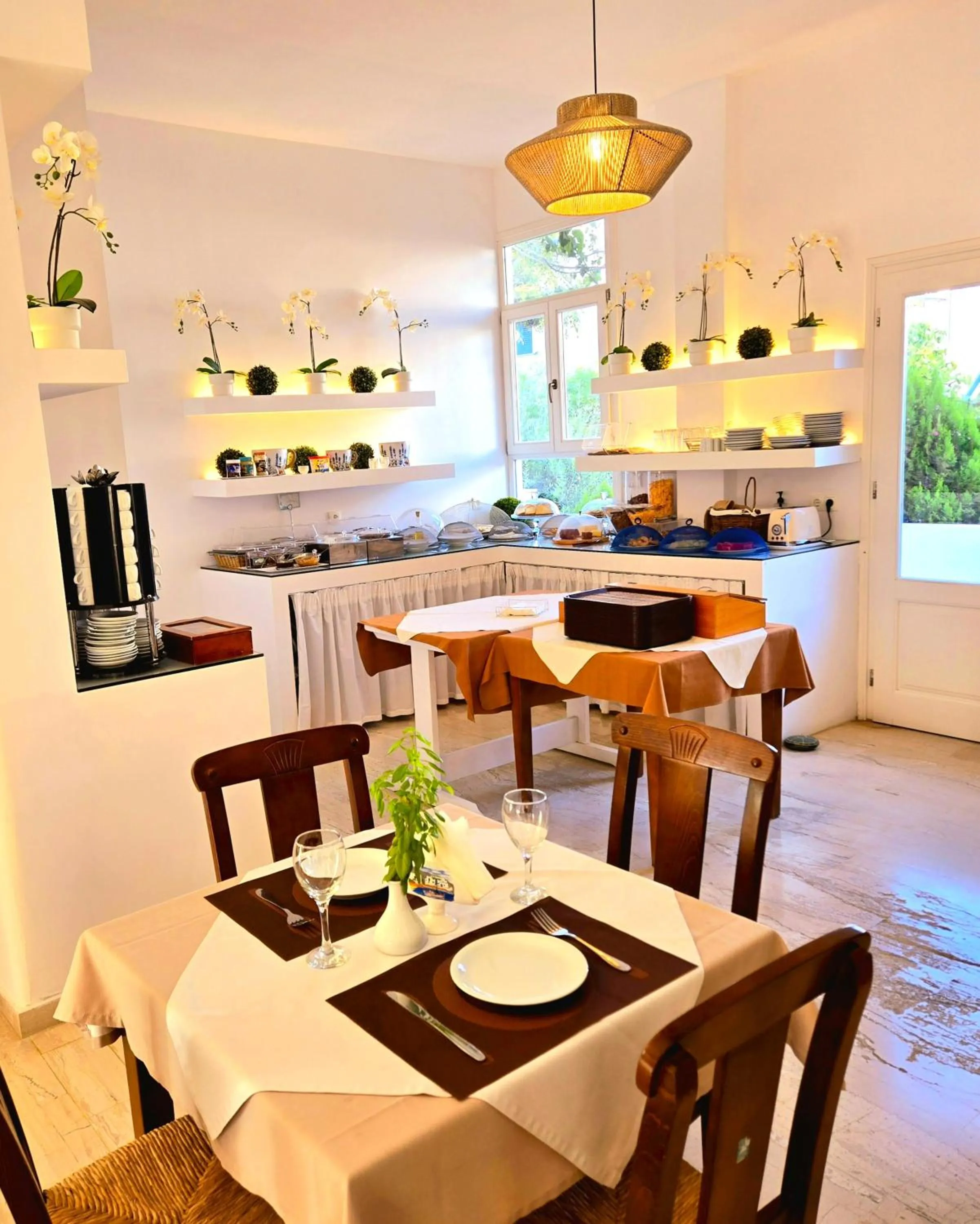 Dining area in Aphrodite Boutique Hotel