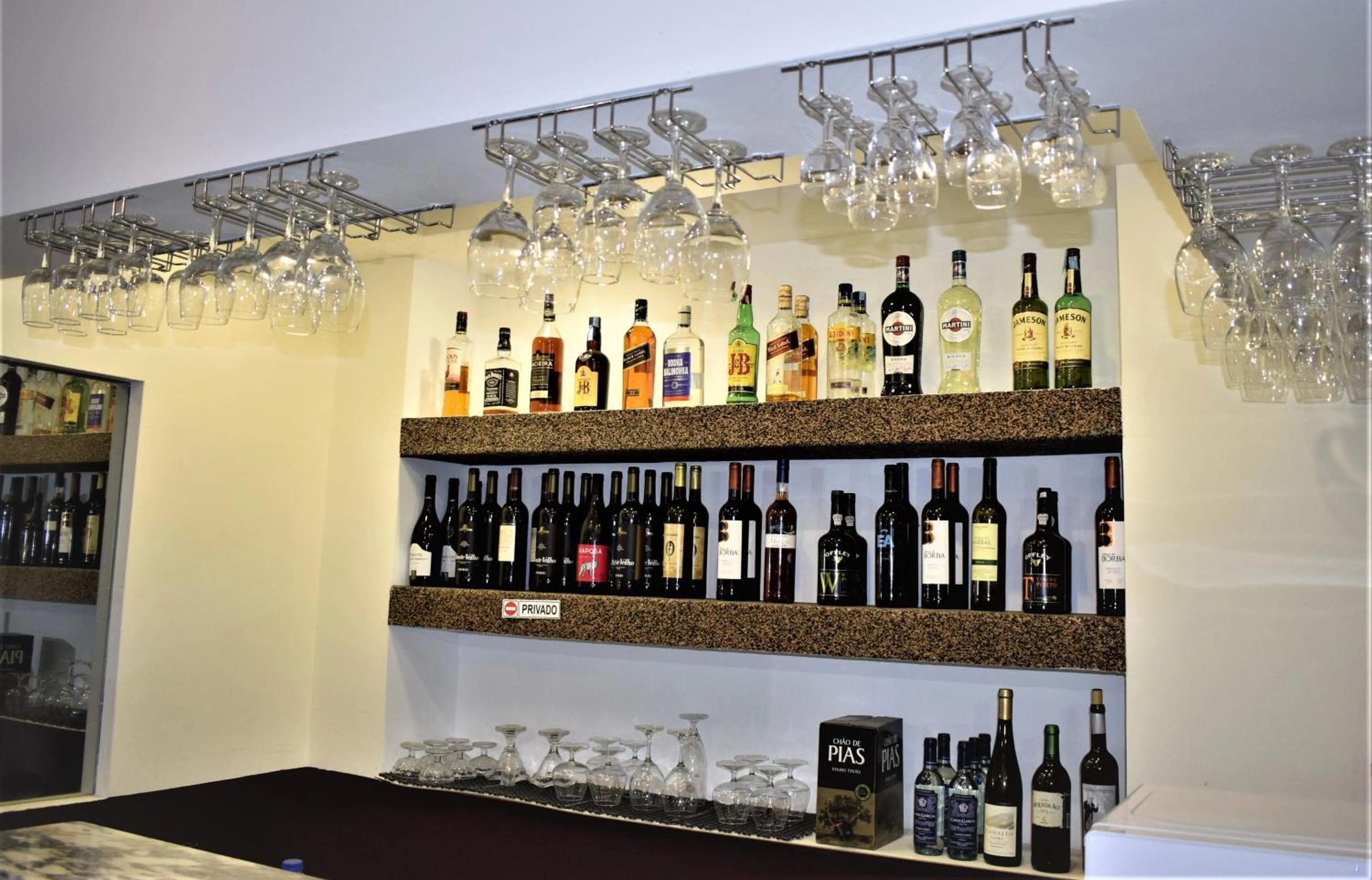 Alcoholic drinks in Universo Romantico