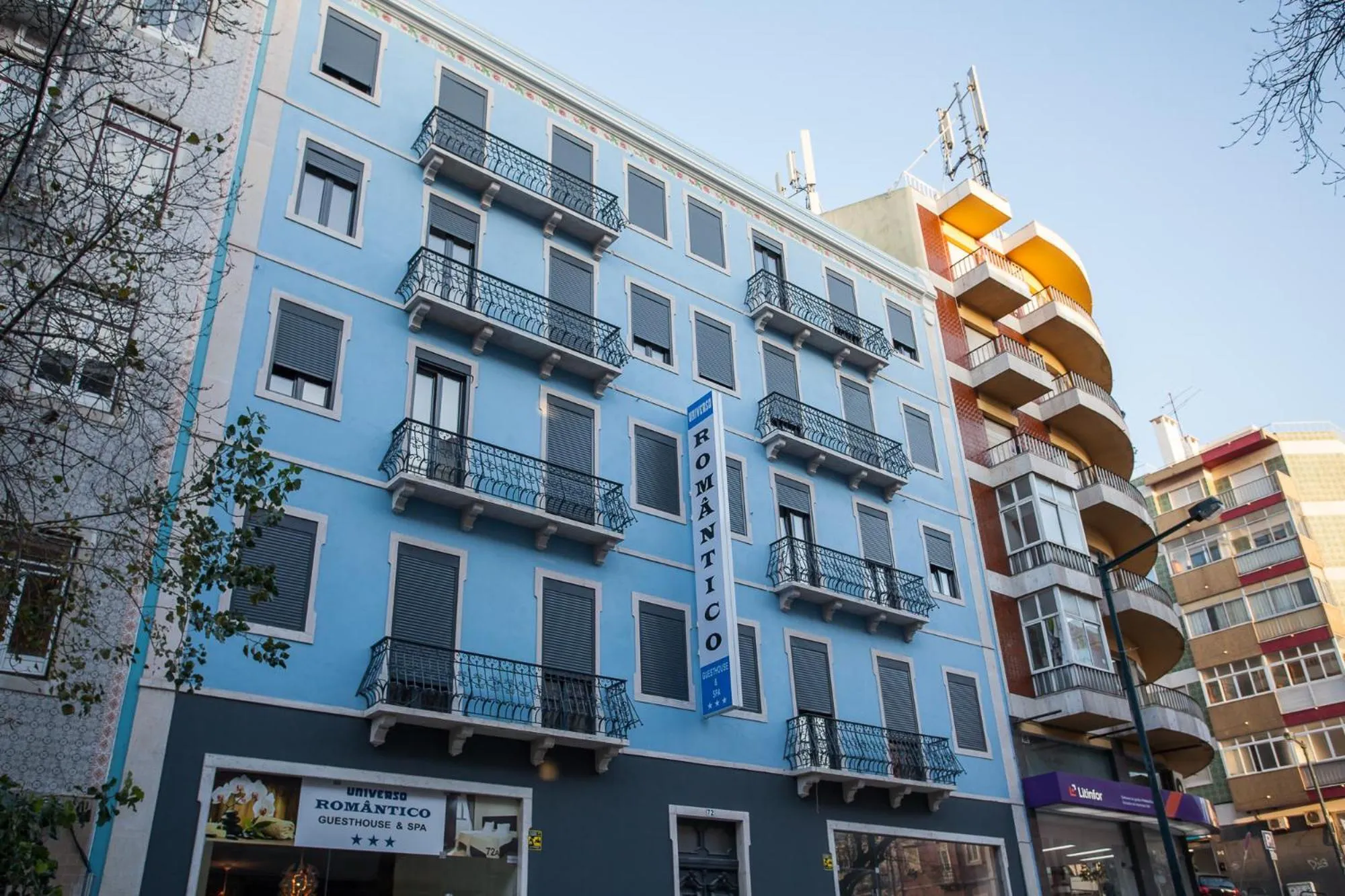 Property building in Universo Romantico