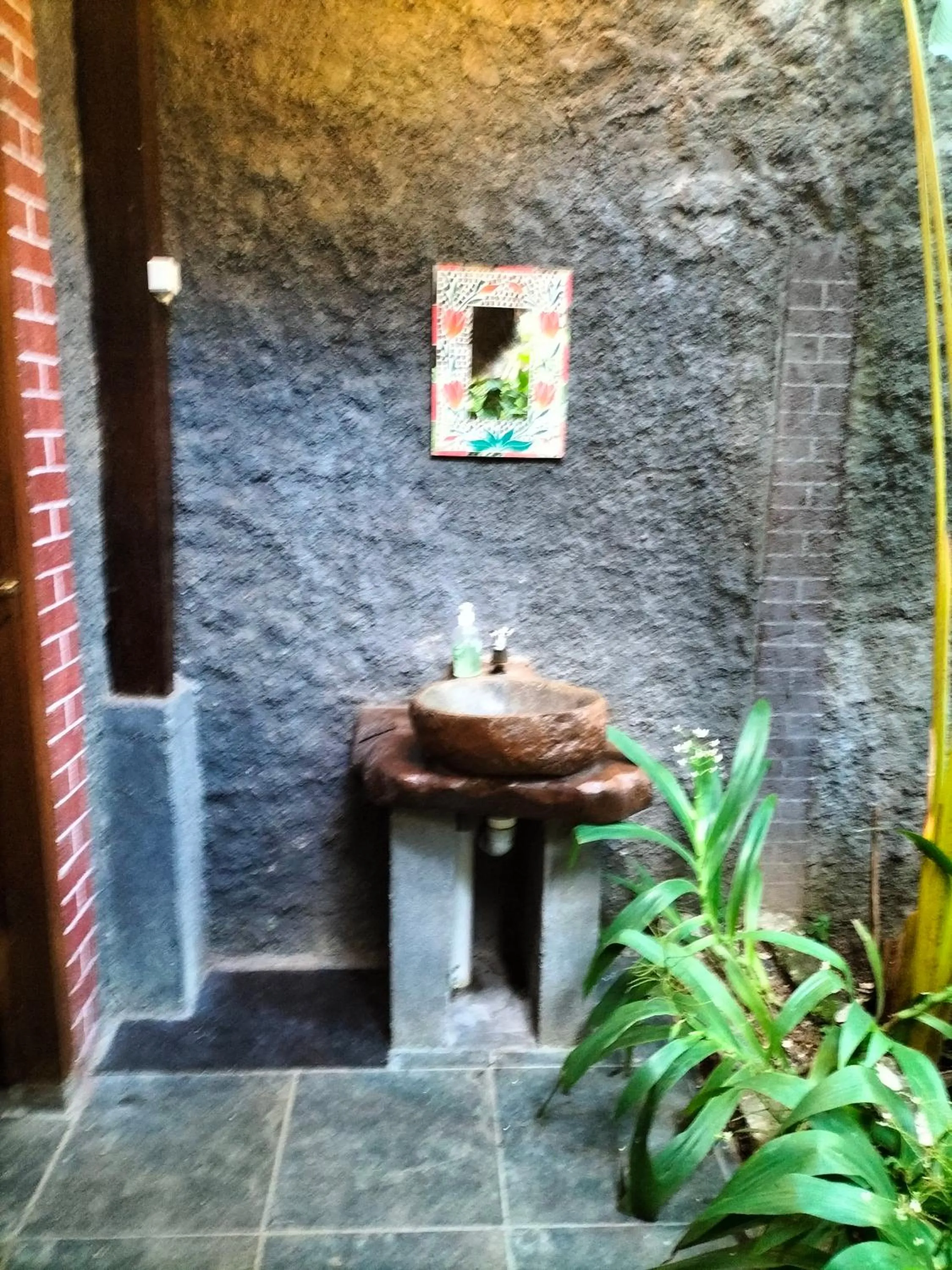 Budget Single Room - single occupancy in Bale Jukung