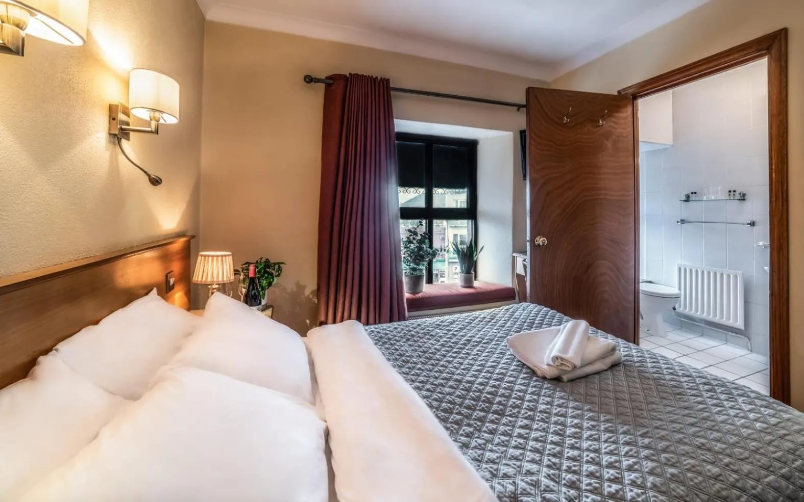 Bed in Holiday Hotel