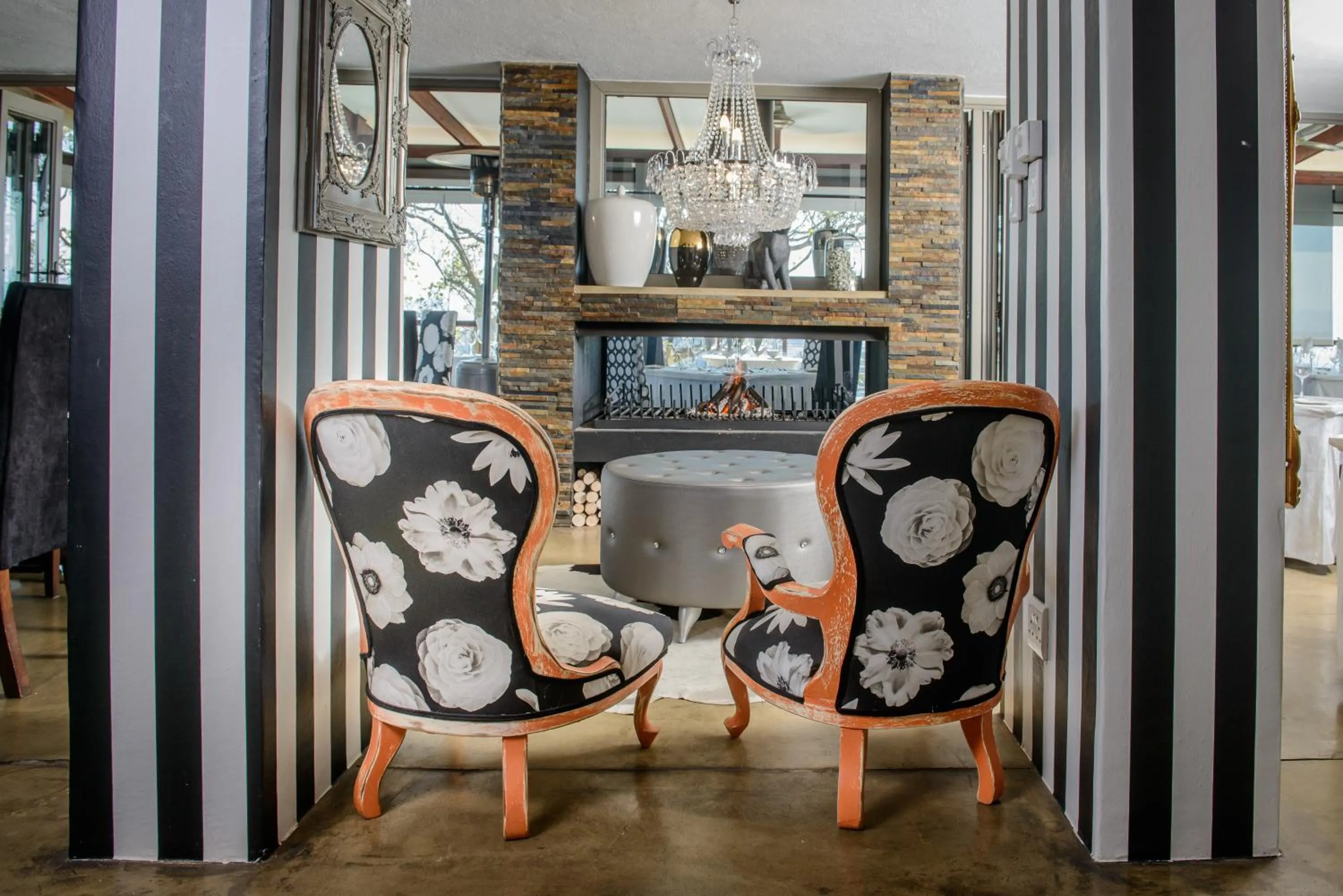 Restaurant/places to eat in Francolin Lodge