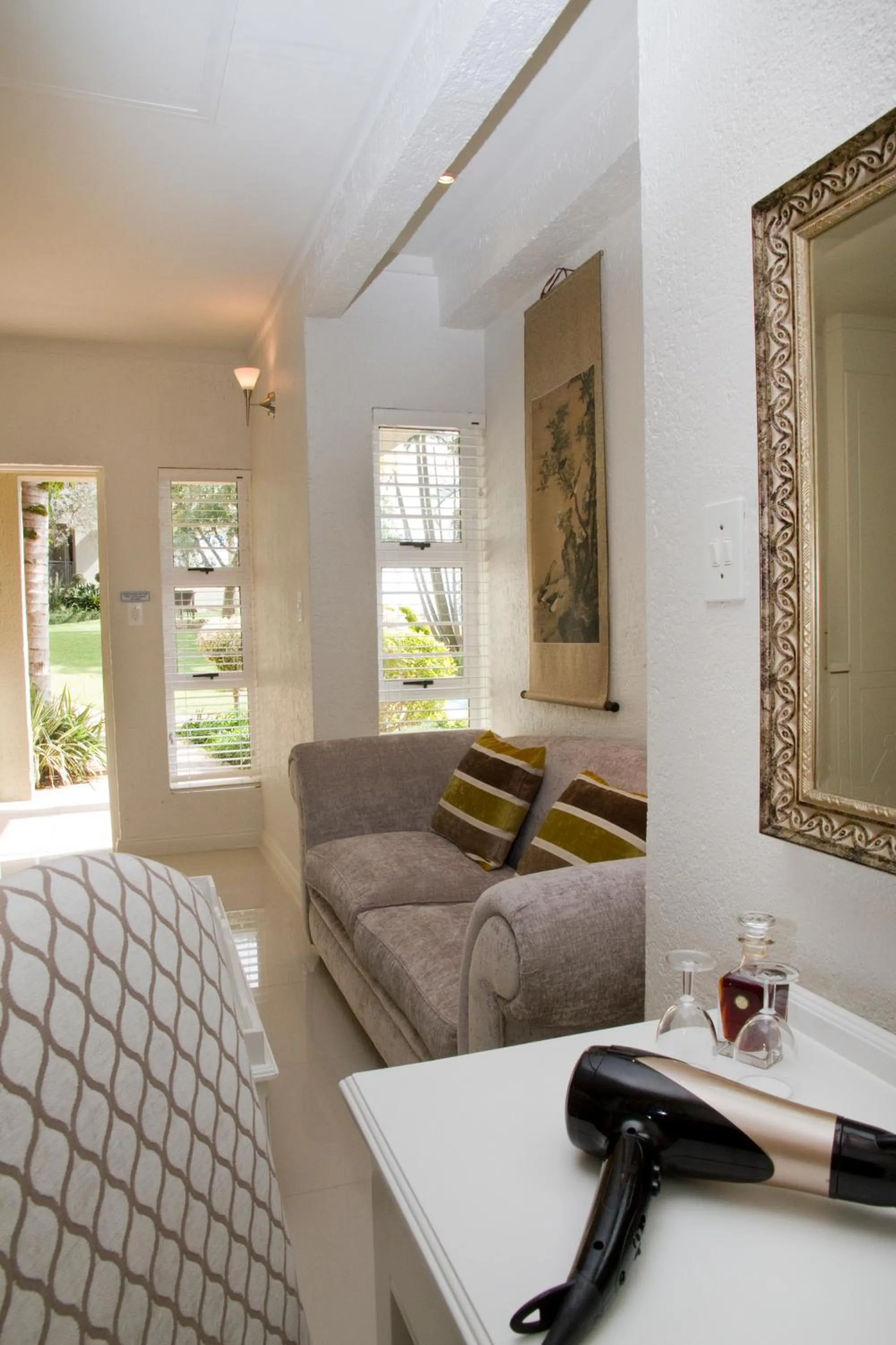 Decorative detail in Loerie's Call Guesthouse