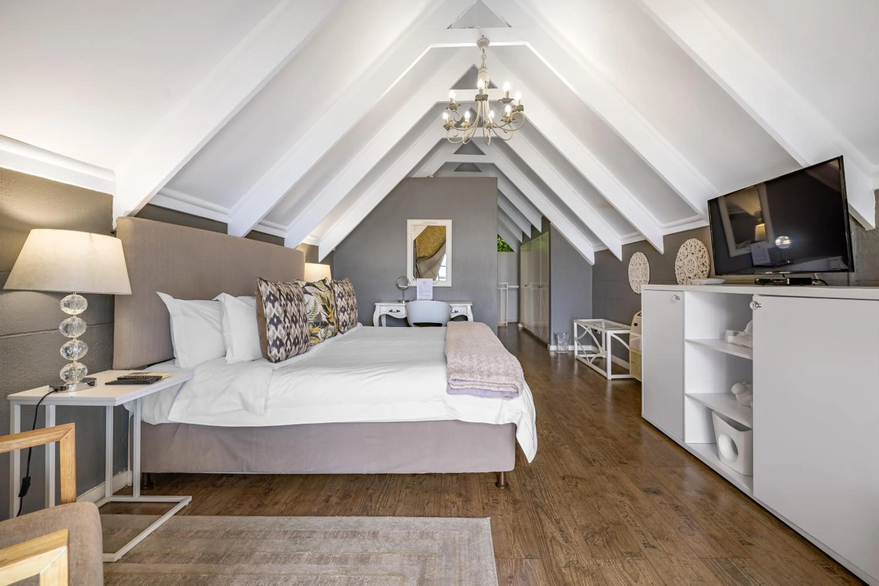 Bed in Loerie's Call Guesthouse