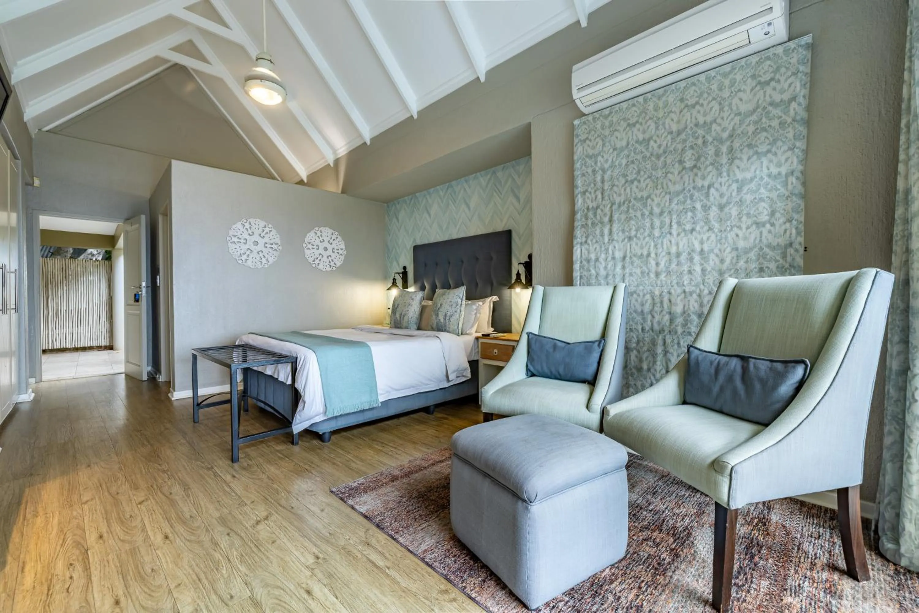 Bed in Loerie's Call Guesthouse