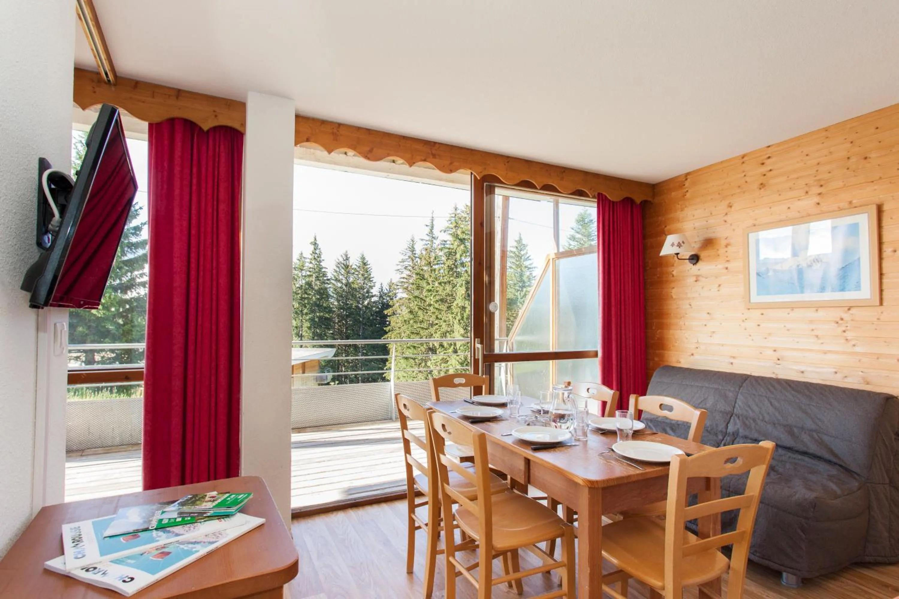Dining area in Résidence Les Villages du Bachat