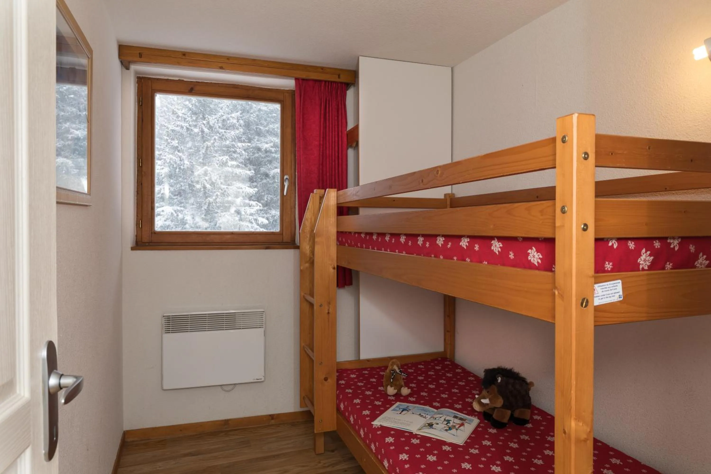 bunk bed, Bed in Résidence Les Villages du Bachat