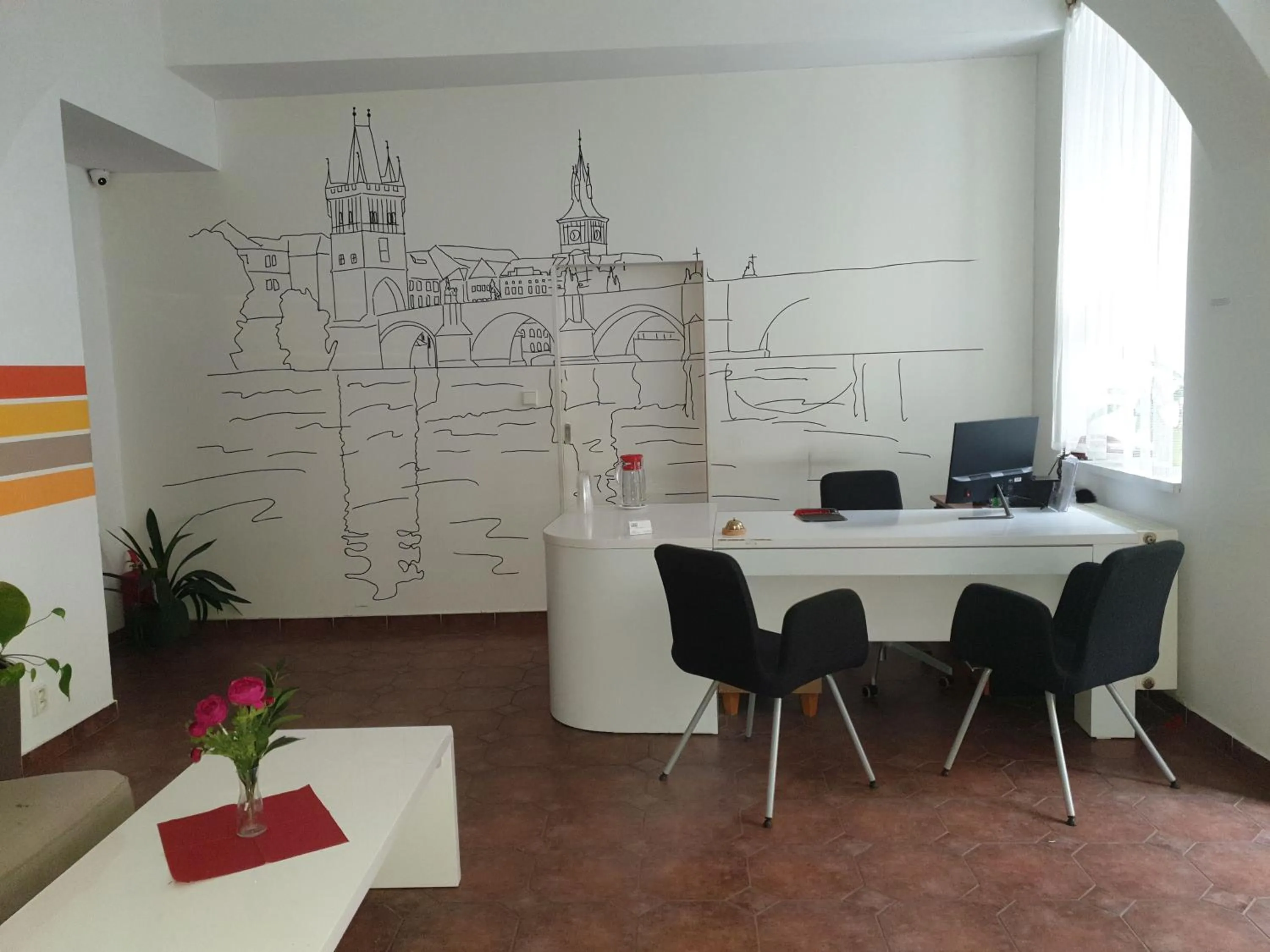 Lobby or reception in Aaron