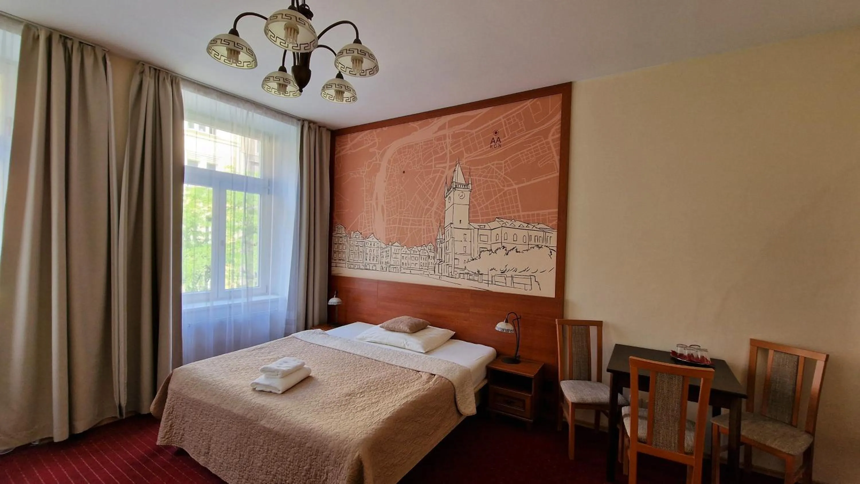 Bedroom, Bed in Aaron