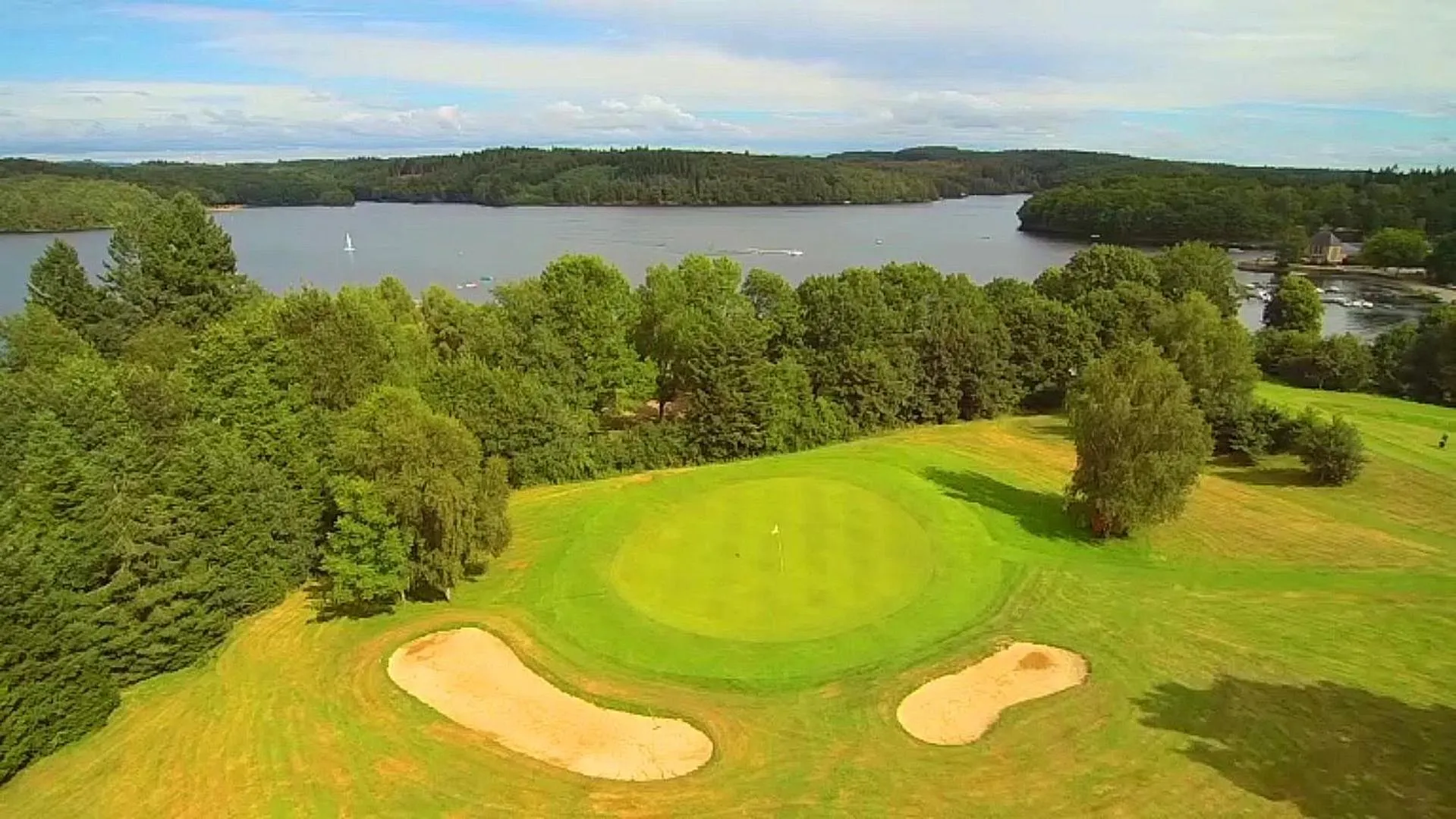 Fishing in Logis Hotel du Lac