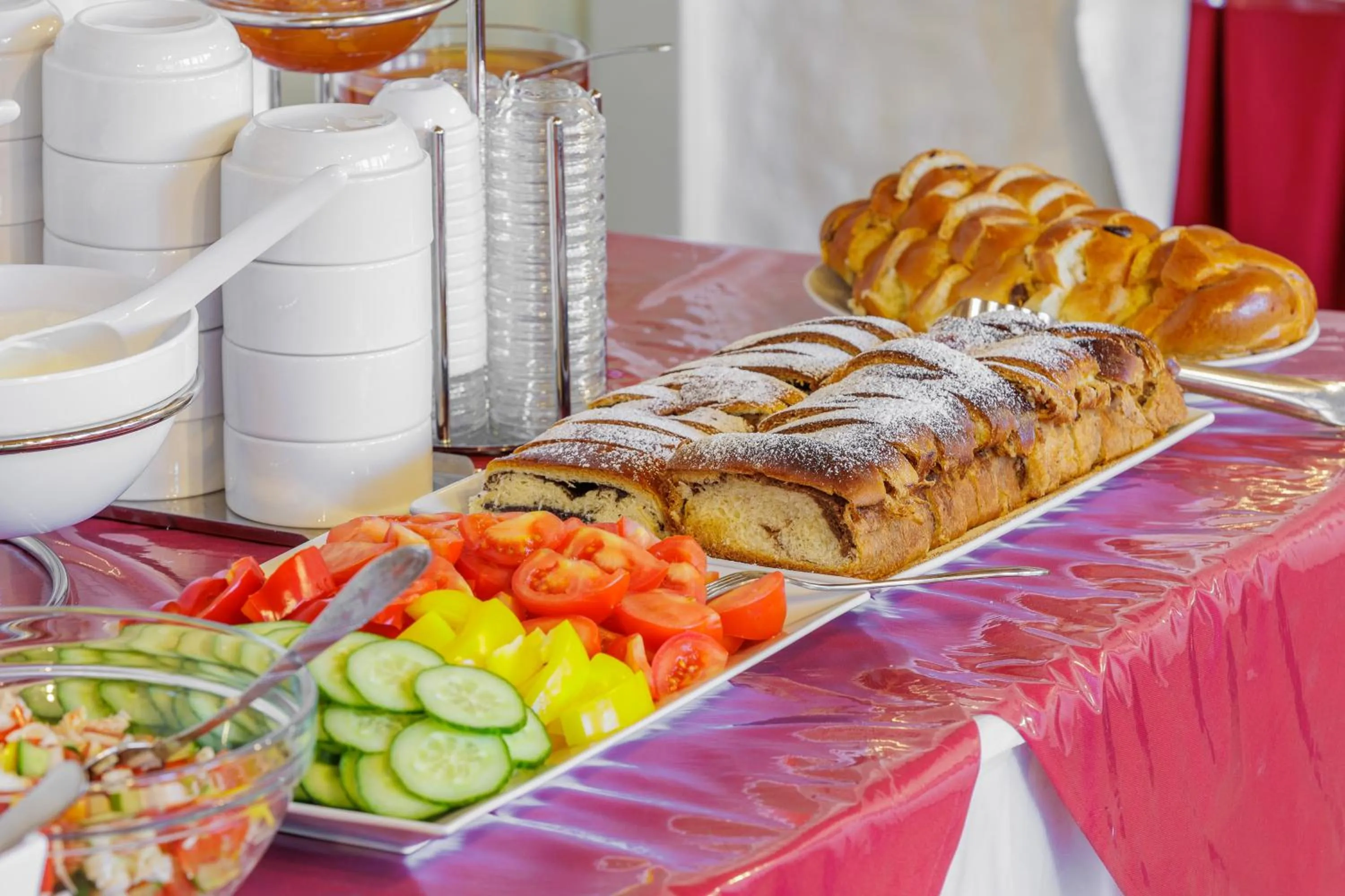 Breakfast in Hotel BELLA